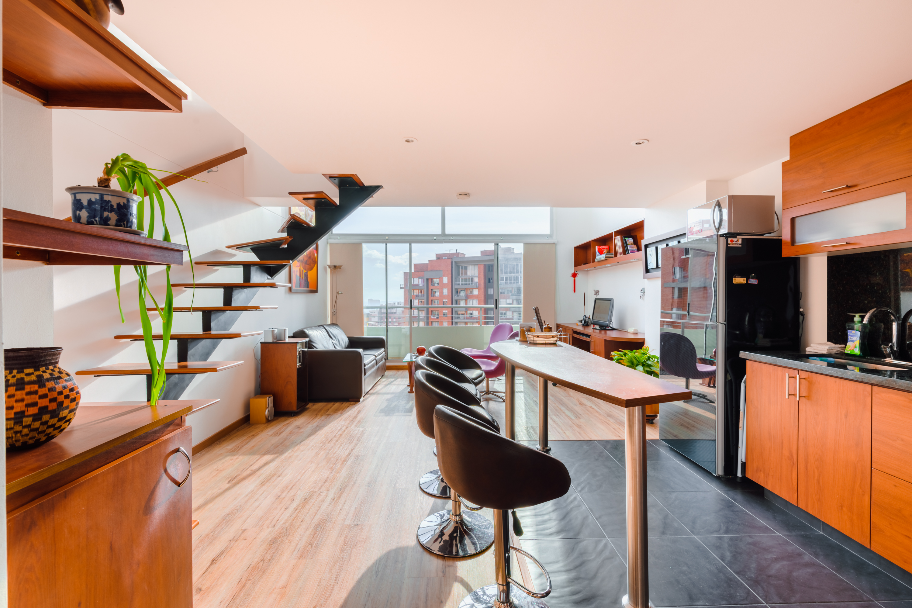 Duplex at the Intnational Centre