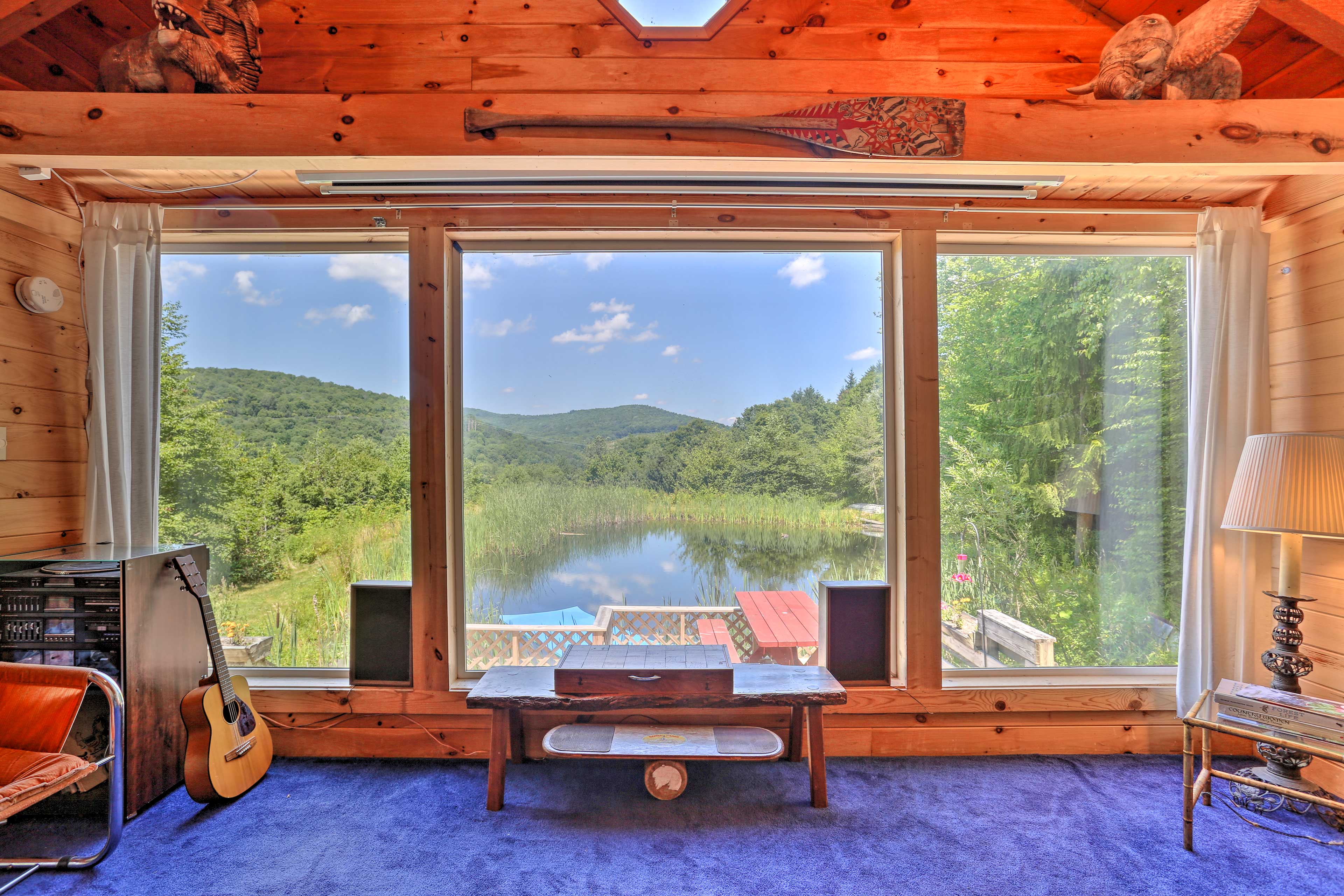 Hamden Cabin - with hot tub & spring fed pond