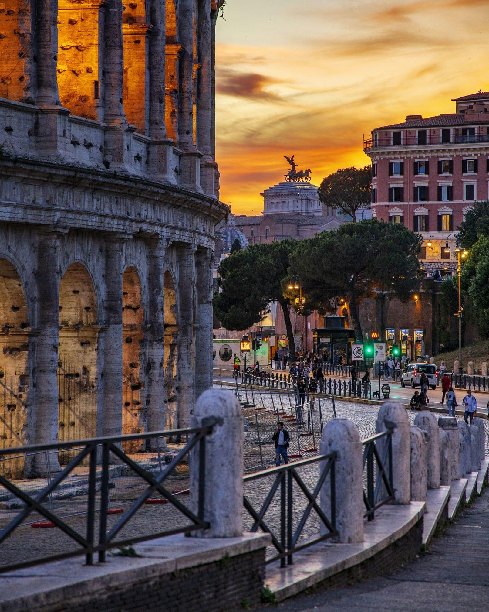 The Romans · Colosseum, Metro, AC & Fast Wi-Fi