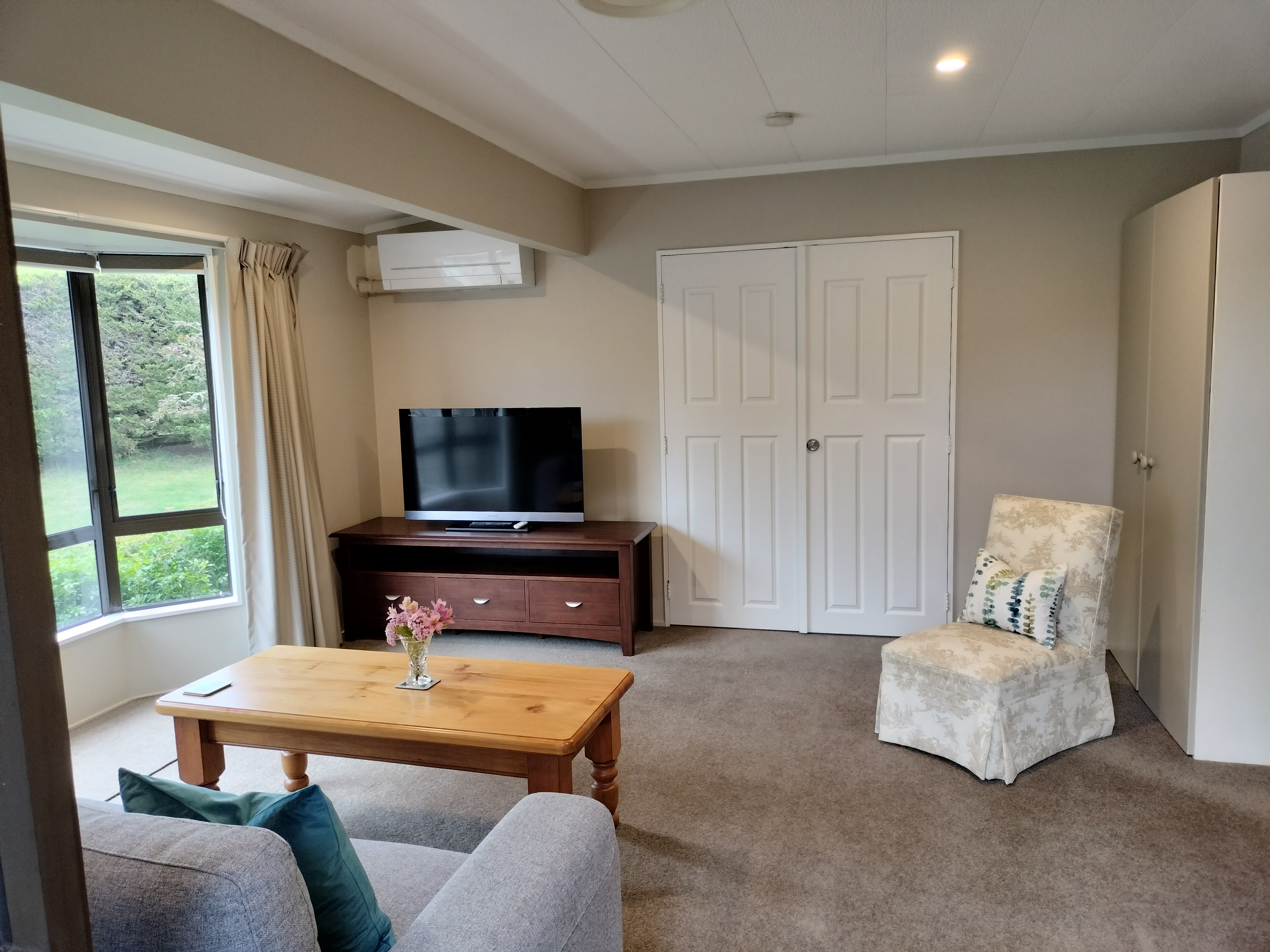 Guest suite near Kinloch
