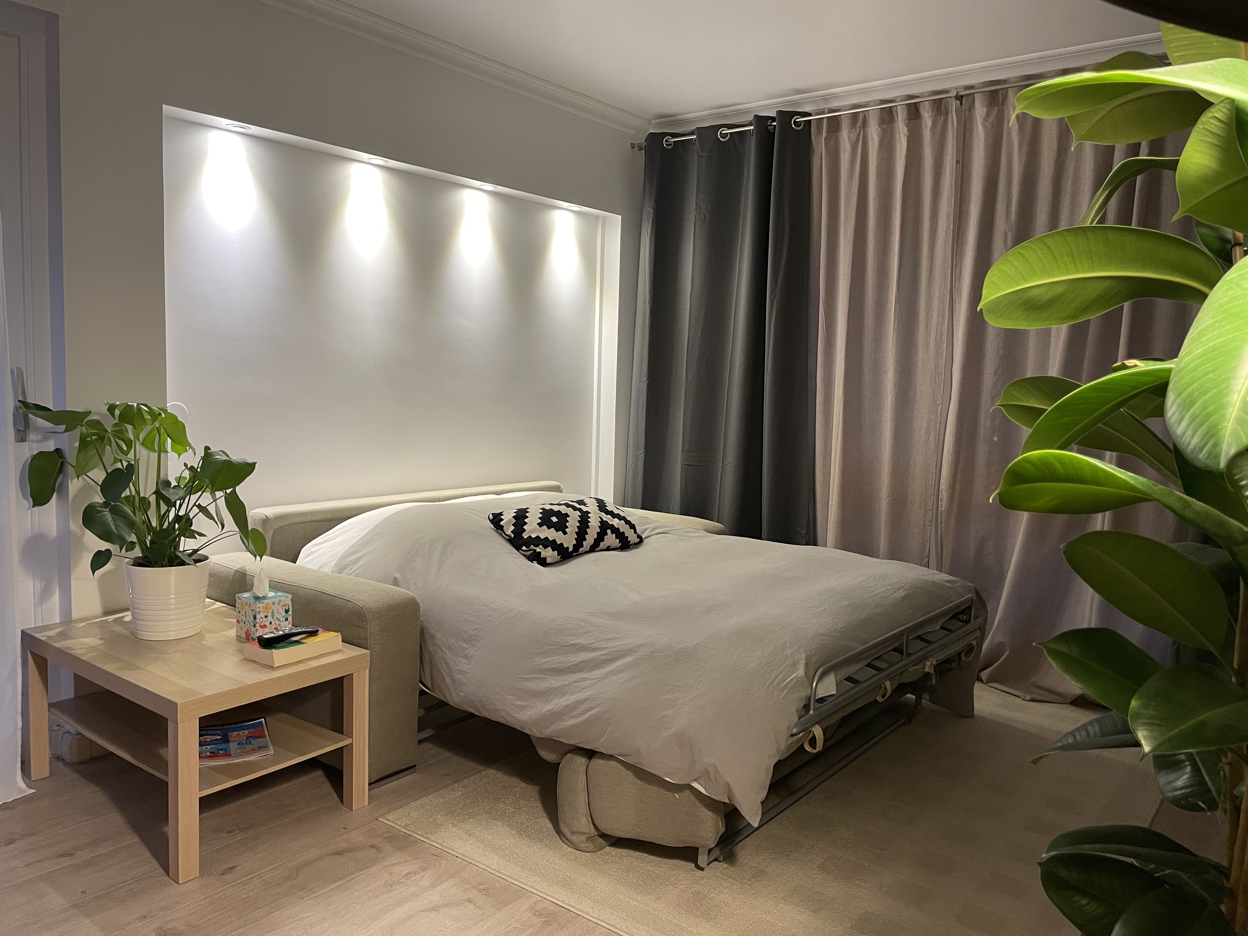 Modern and functional studio