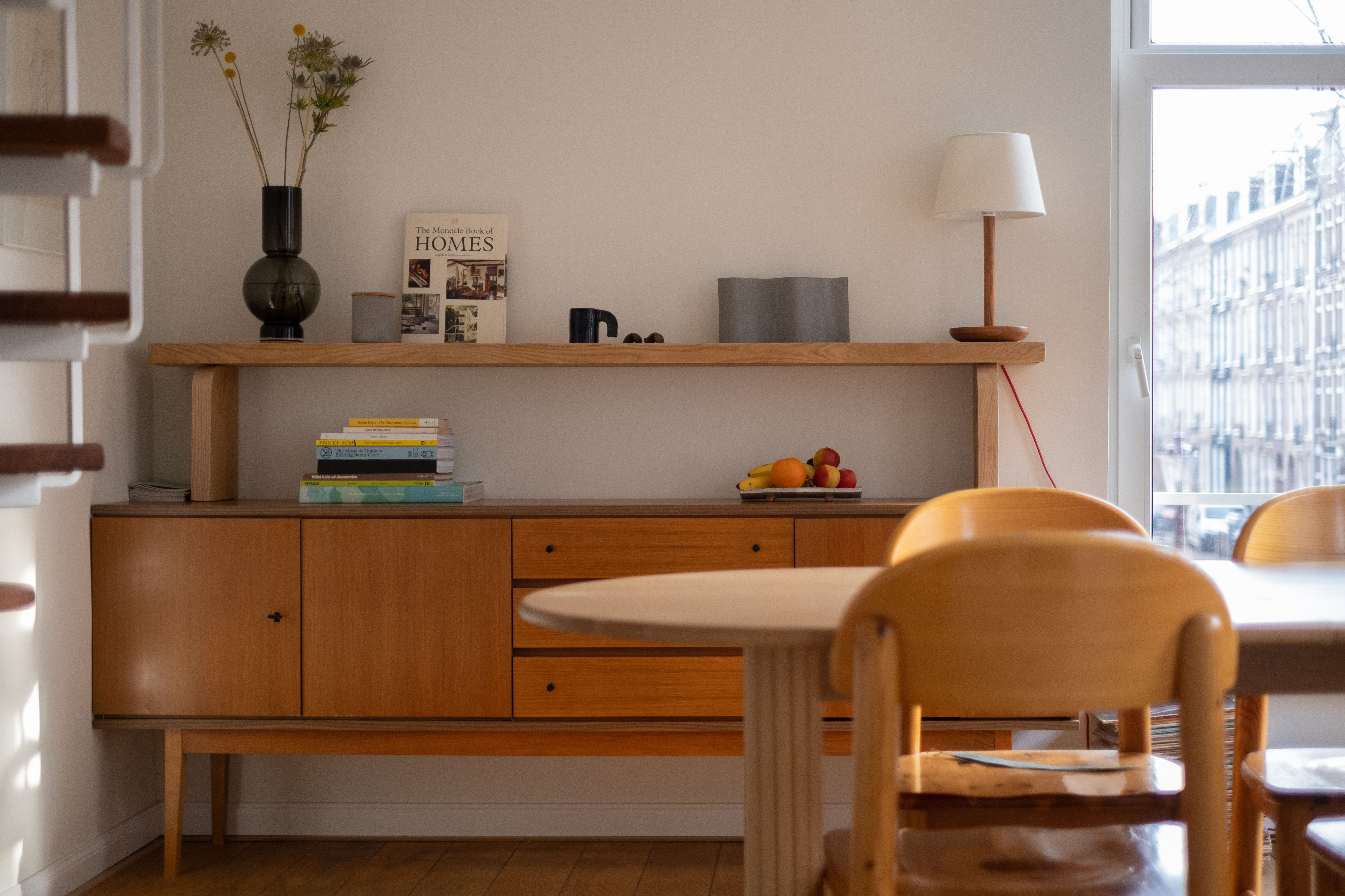 Sun filled apartment in Oud West — Amsterdam stay