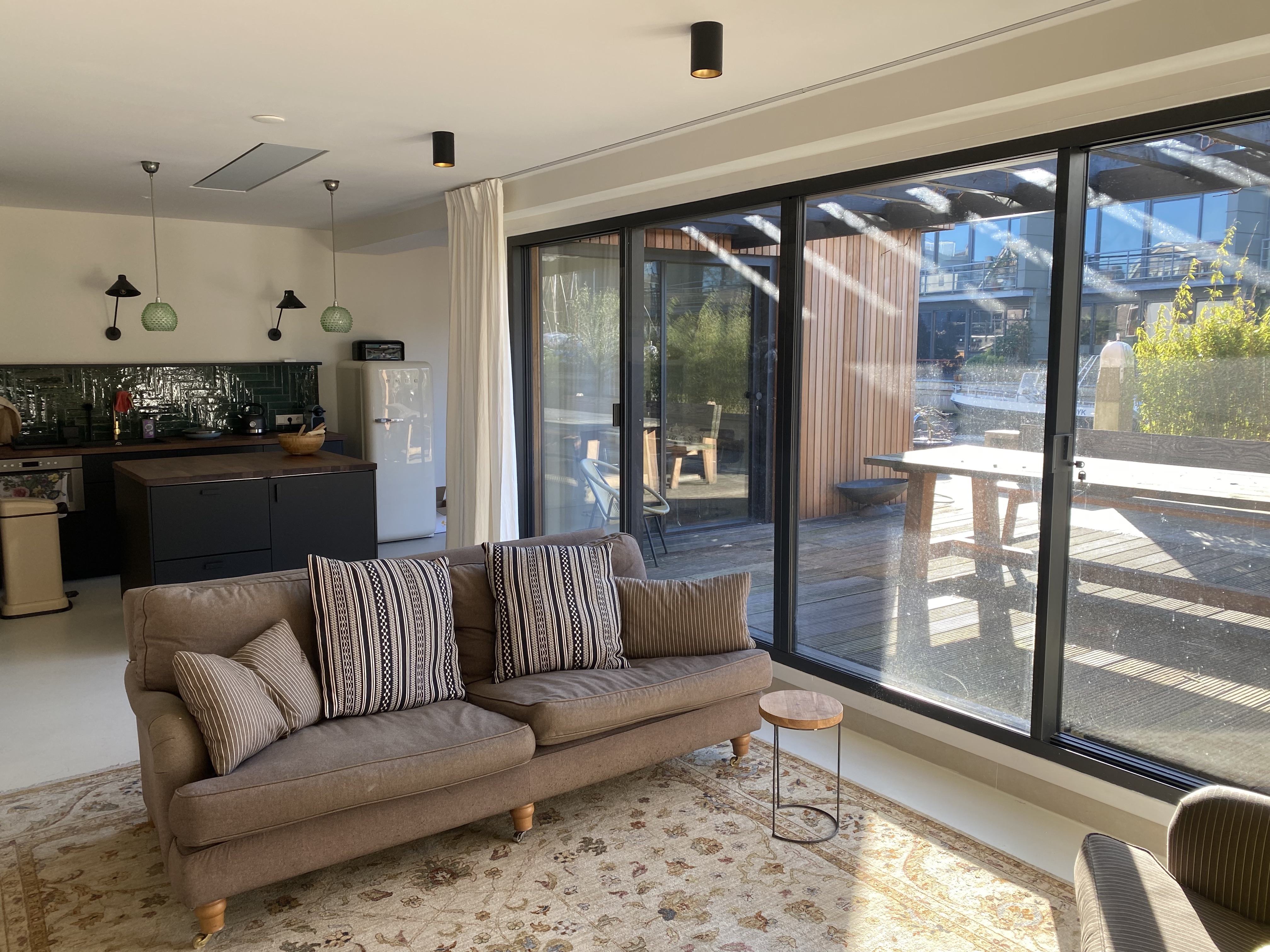 B&B Amsterdam-Noord privéterras aan het water — Amsterdam stay