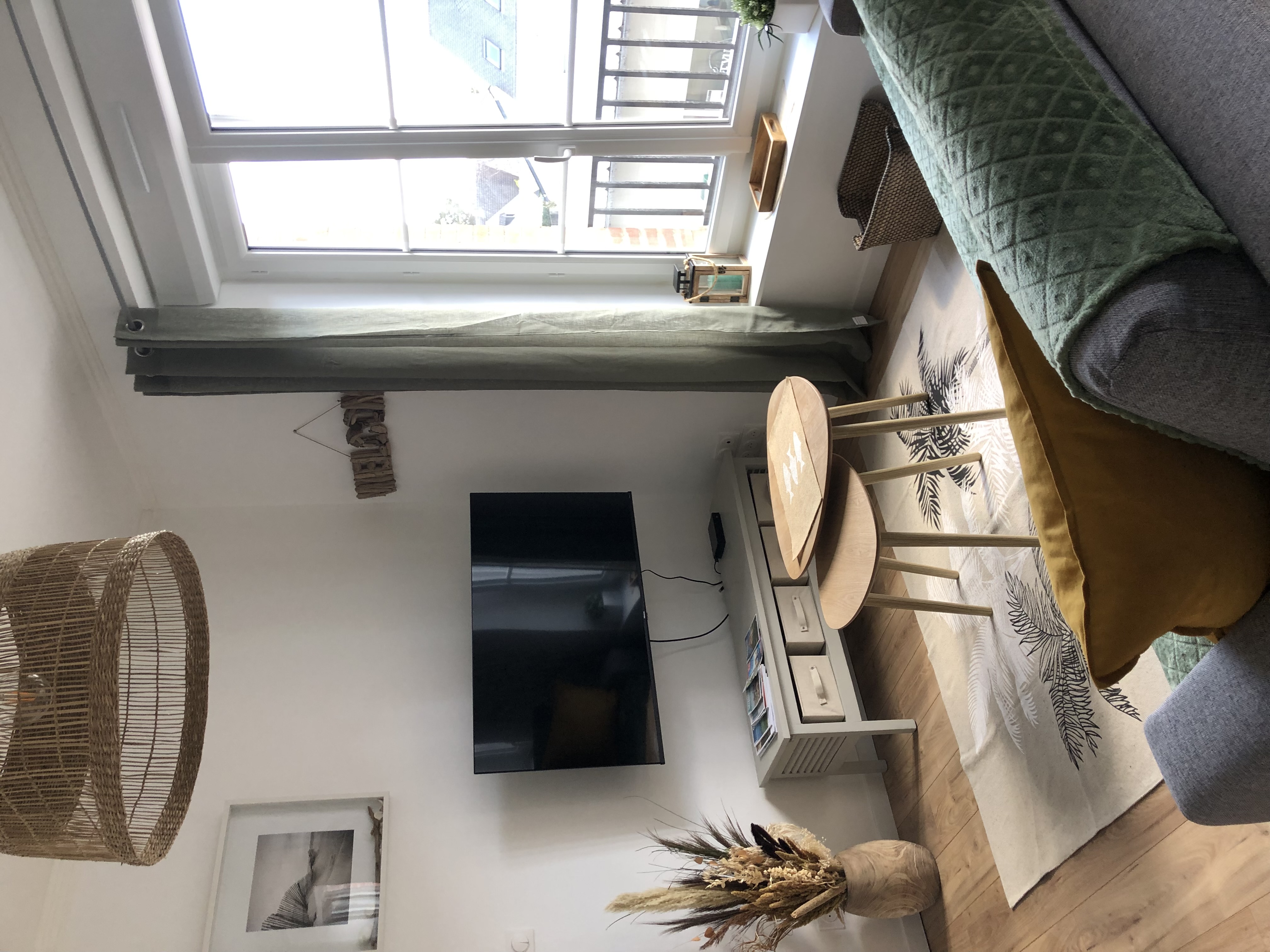 Pleasant flat 150m from the sea