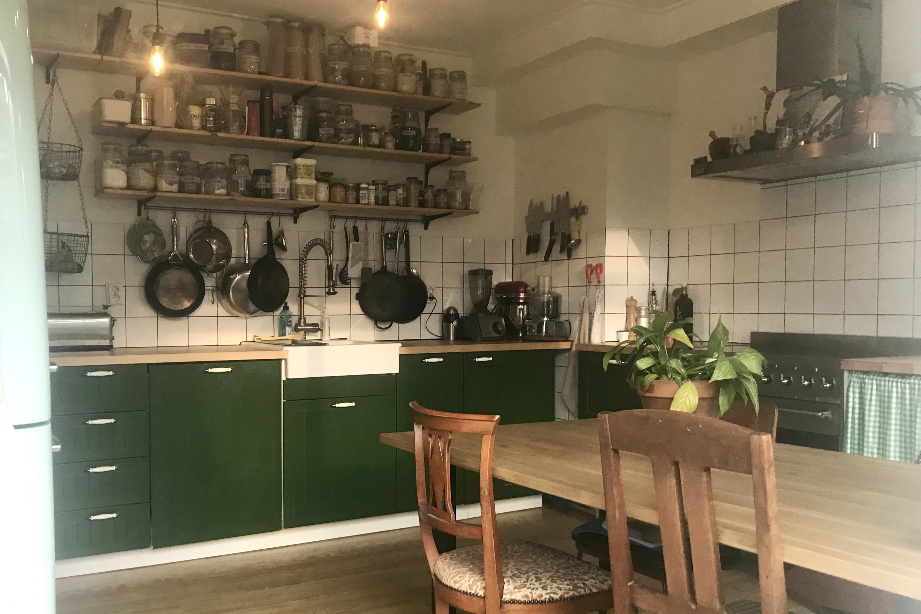 Cosy apartment with big kitchen — Amsterdam stay