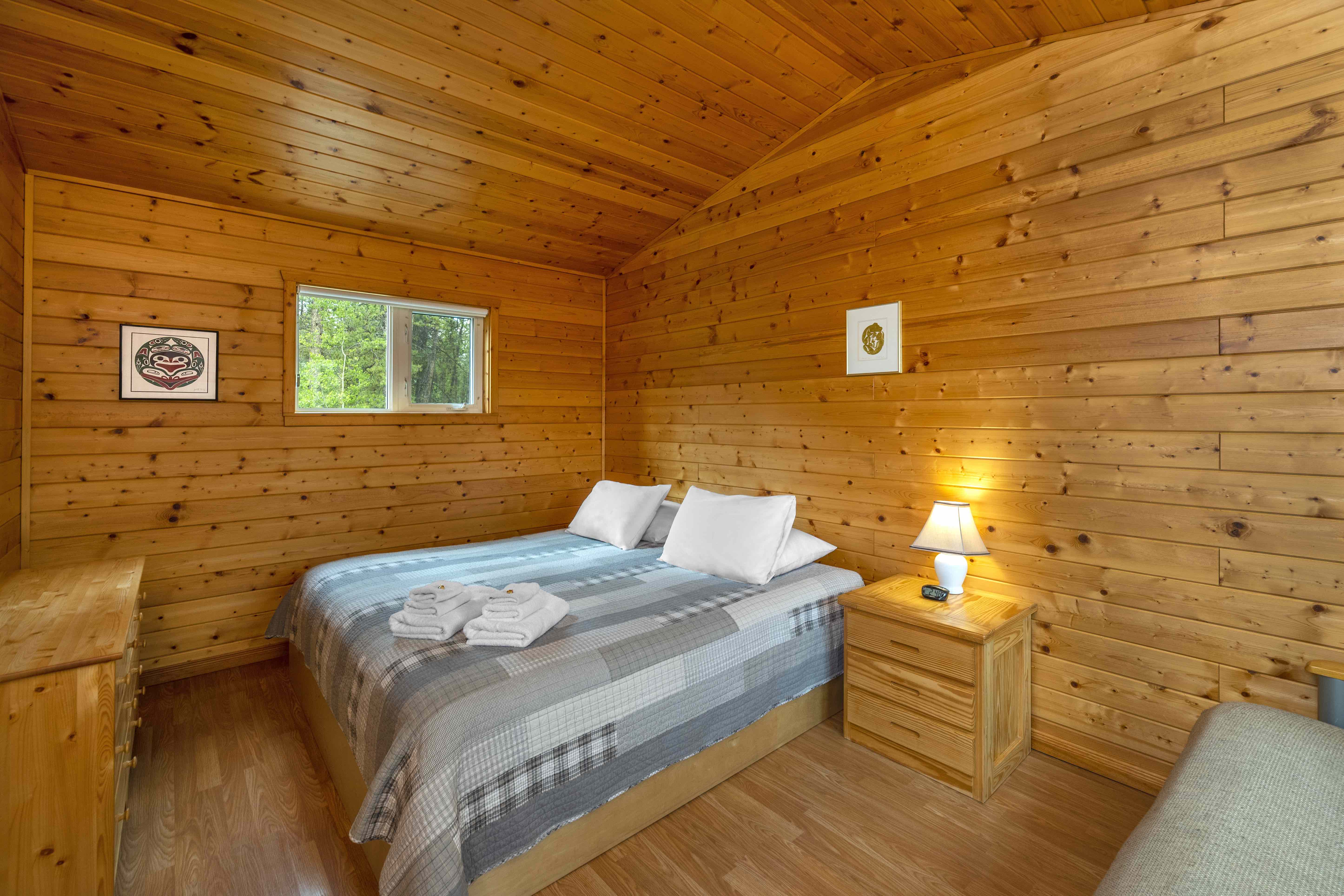 Best northern views Cranberry at Sundog Retreat Cottages for Rent