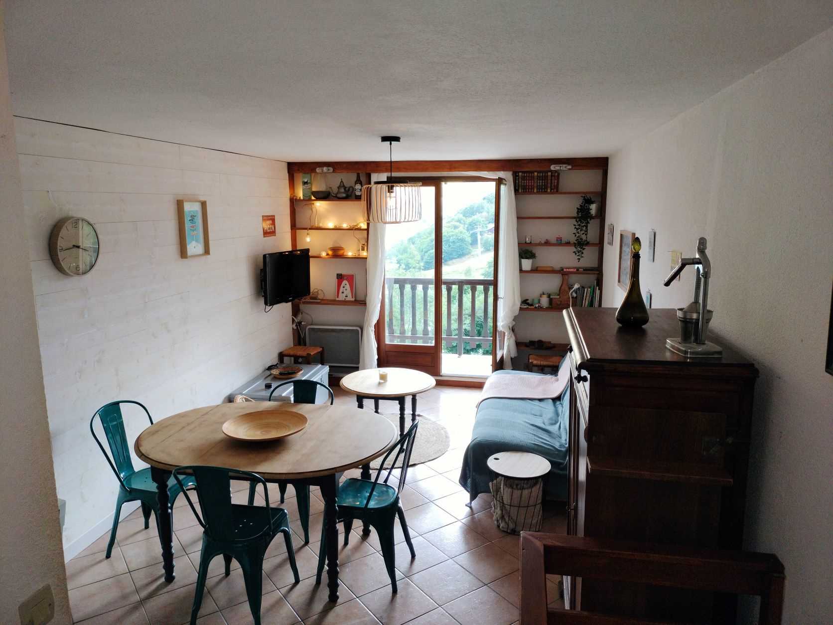 ski aux sybelles, 6-person apartment near the slopes