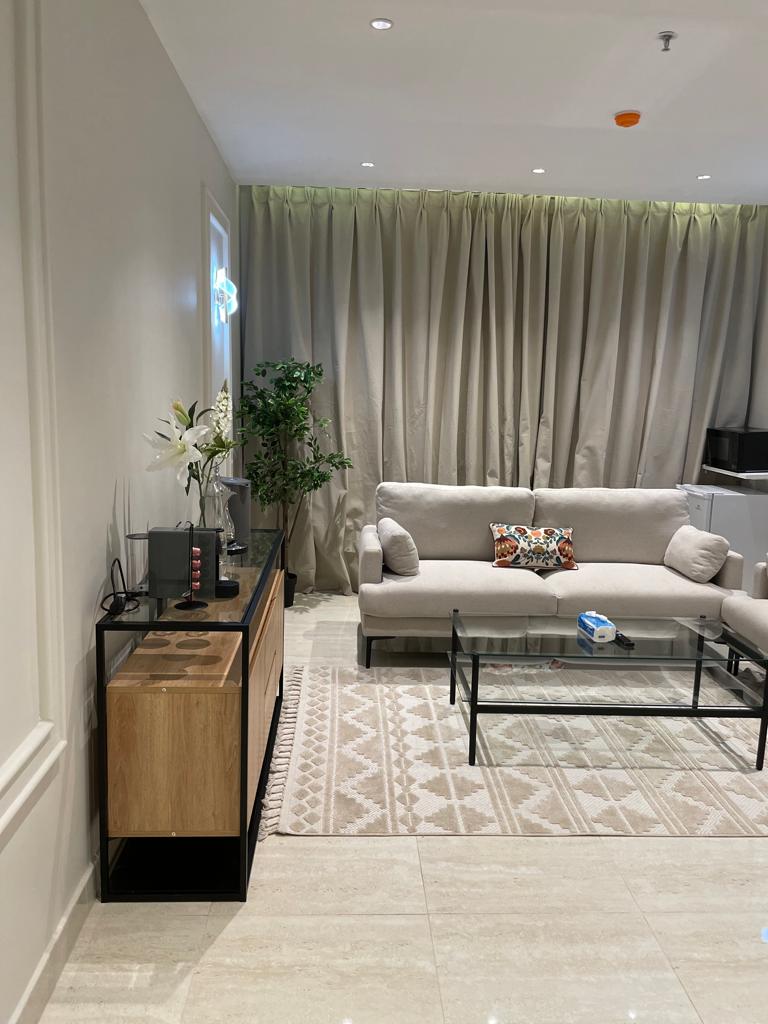 Modern Design Apartment and Strategically located - Smart Entry