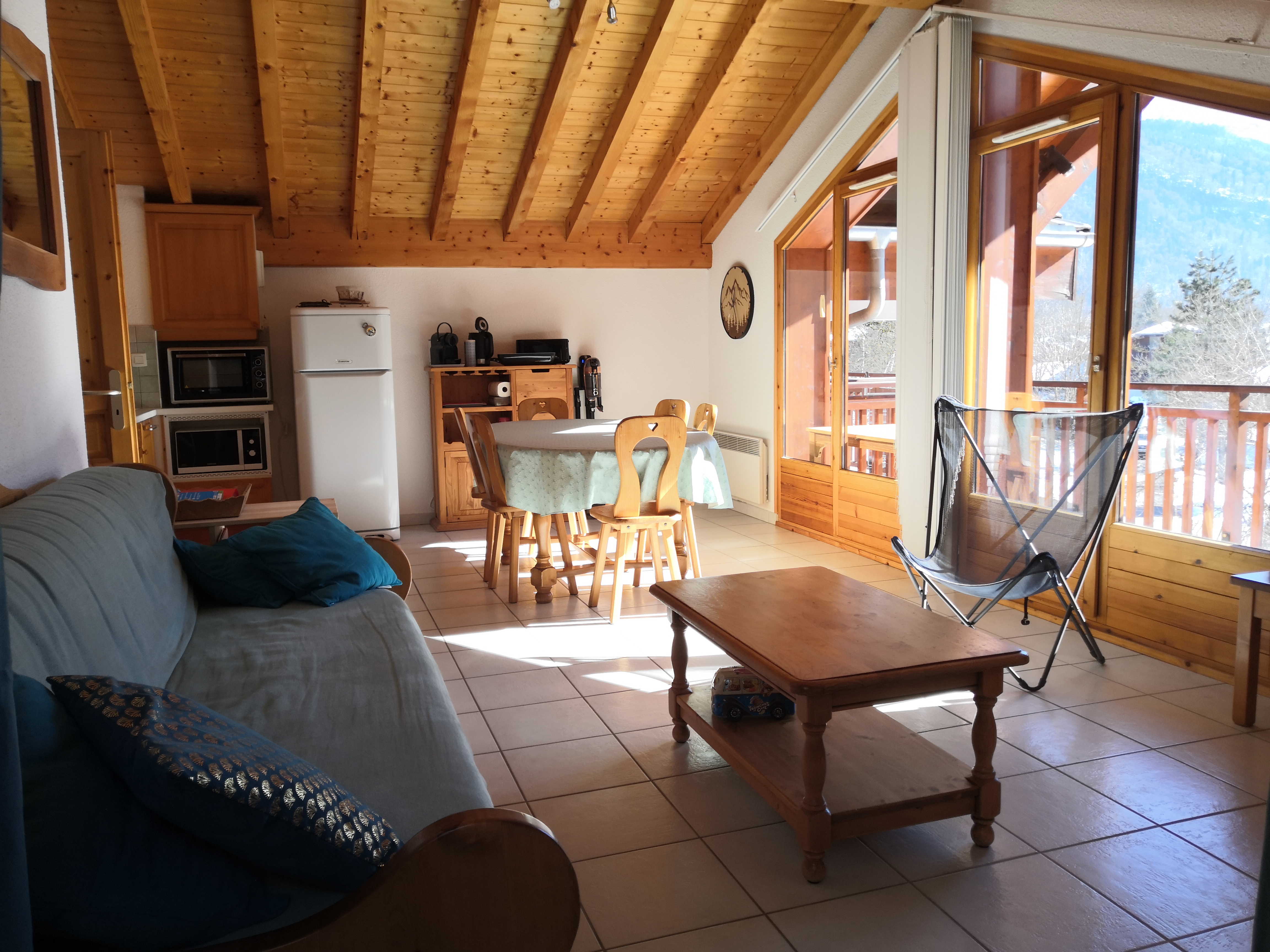 Pleasant and quiet with open view 1-7 people