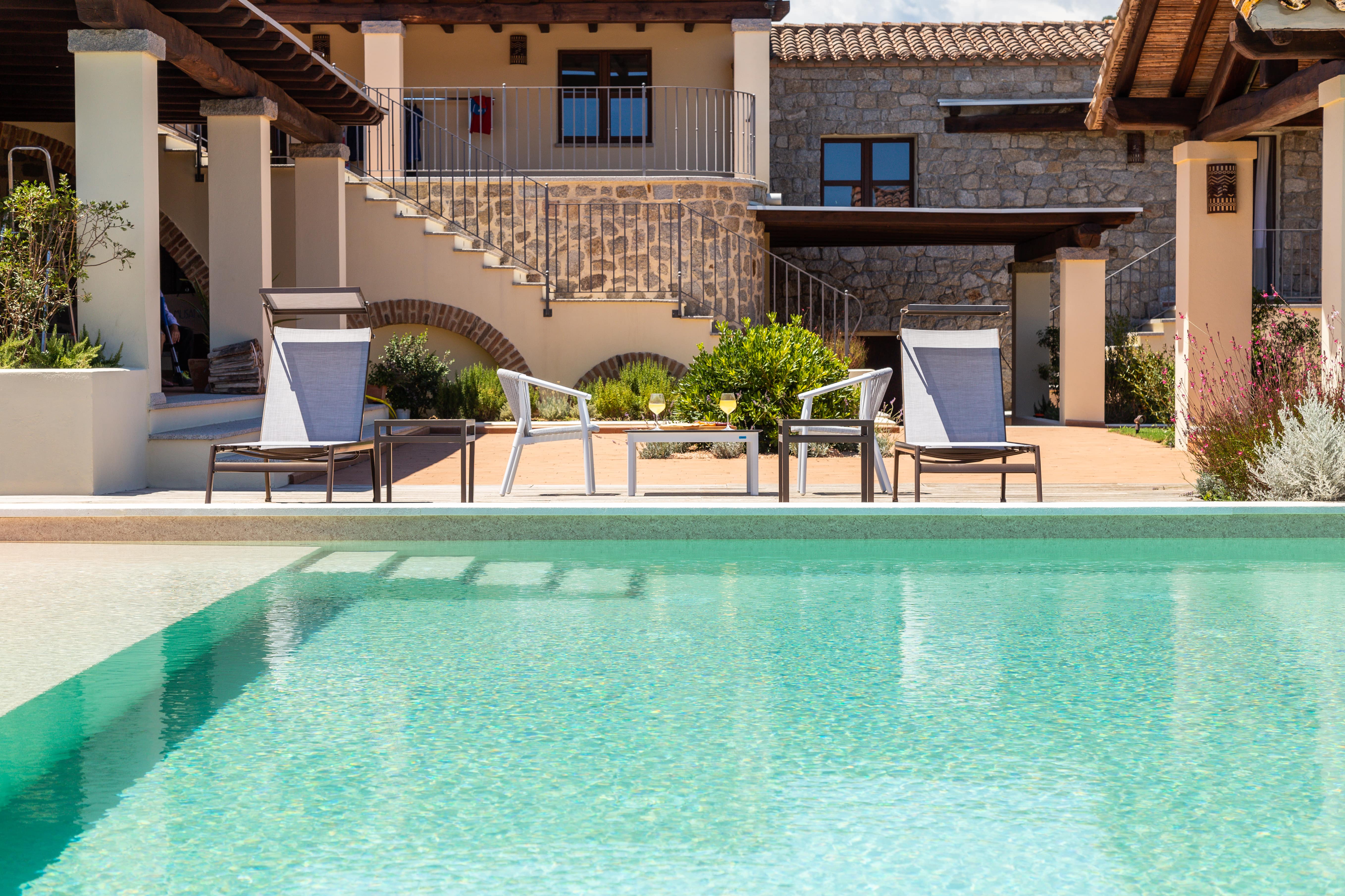 Apartment in residence with swimming pool - Rosmarino