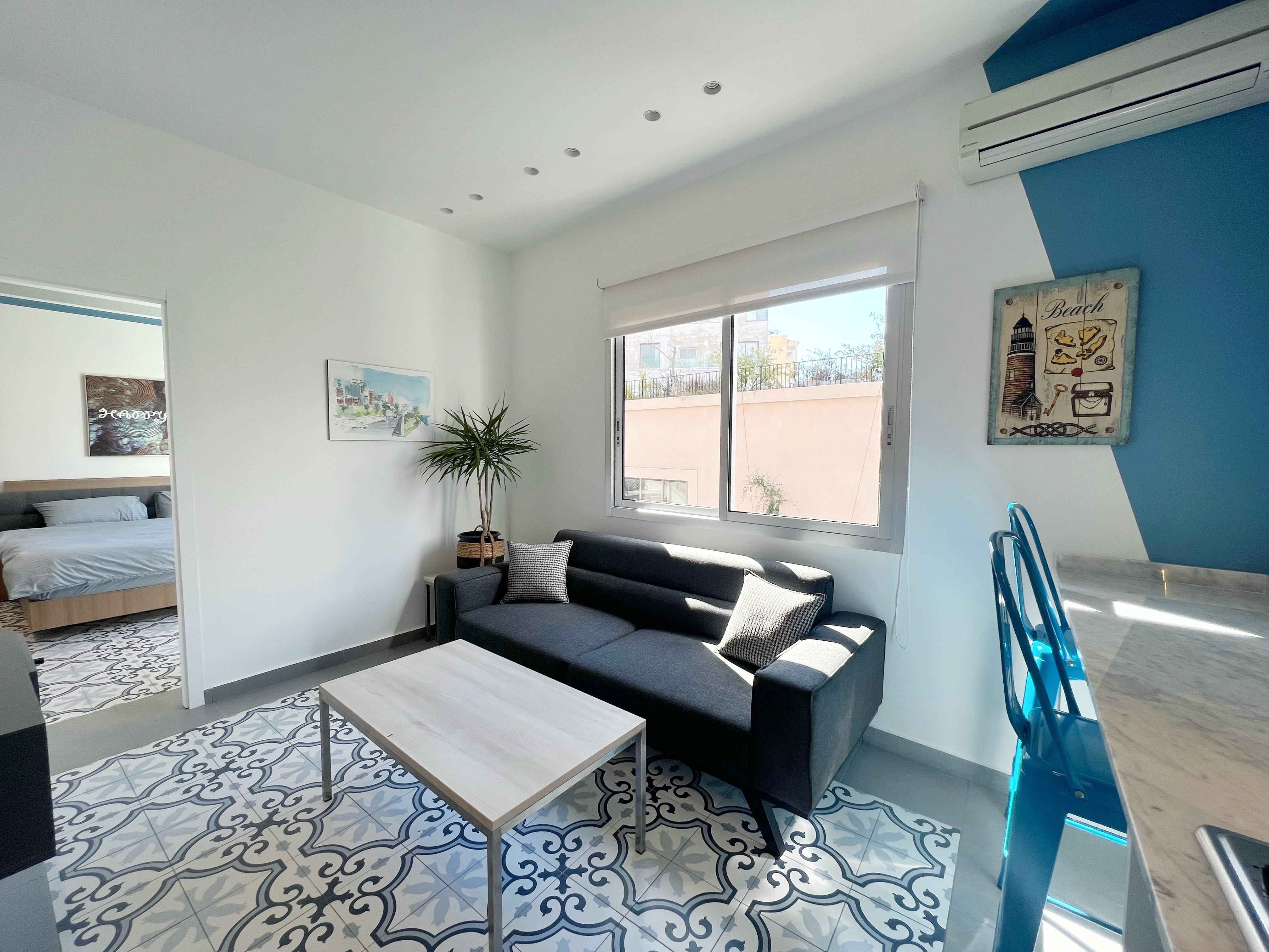 24/24 Elec with elevator - 3rdBlue 1BR Apartment