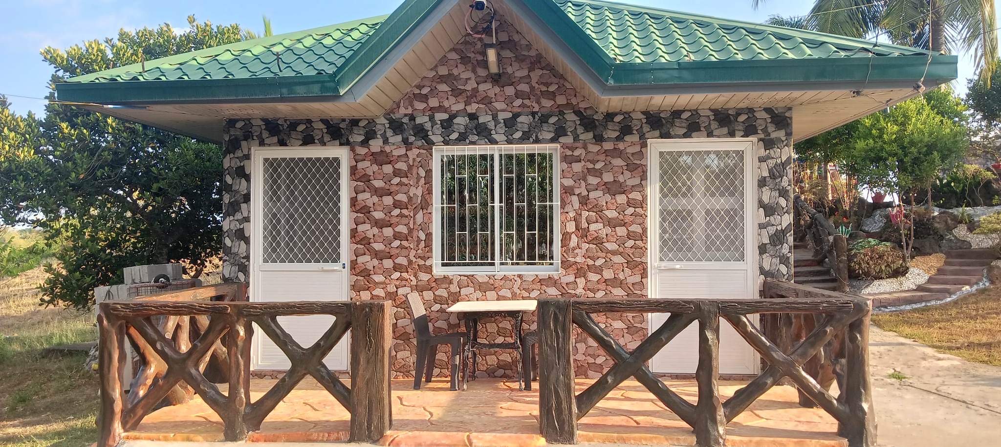 Michael's Homestay-New Studio Room-Garden View
