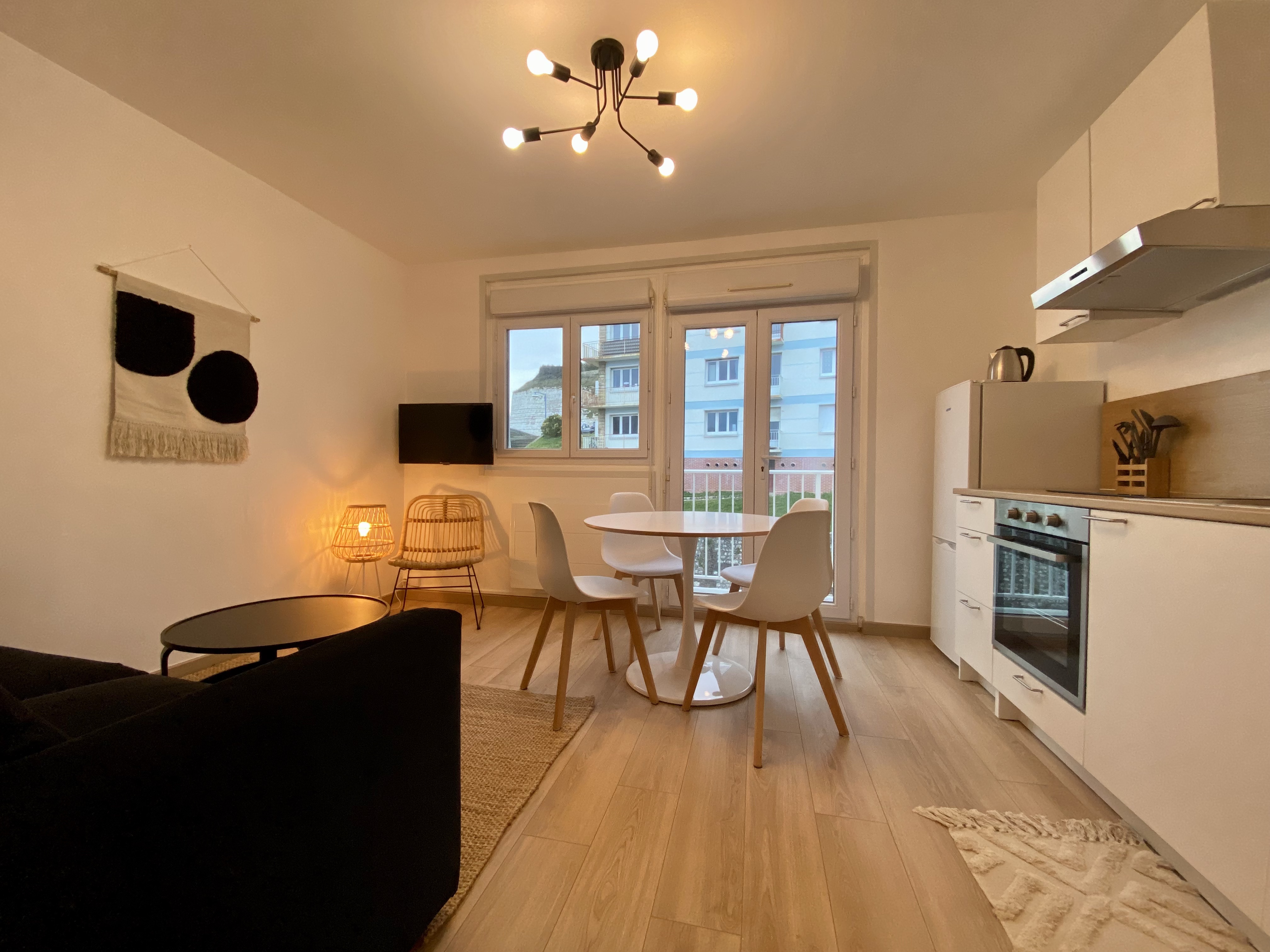 Apartment F2 by the beach