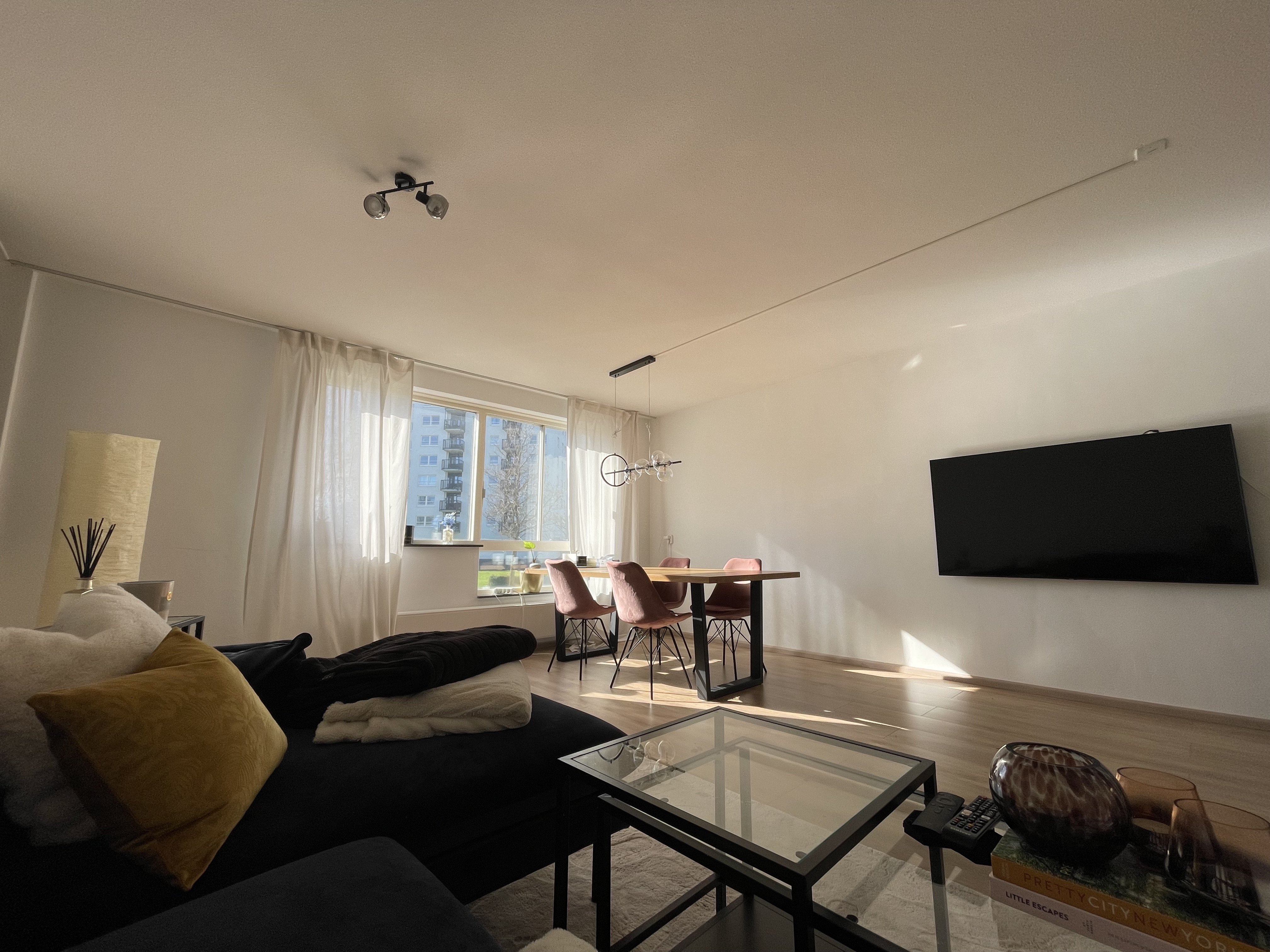 Cozy & modern room near city — Rotterdam stay