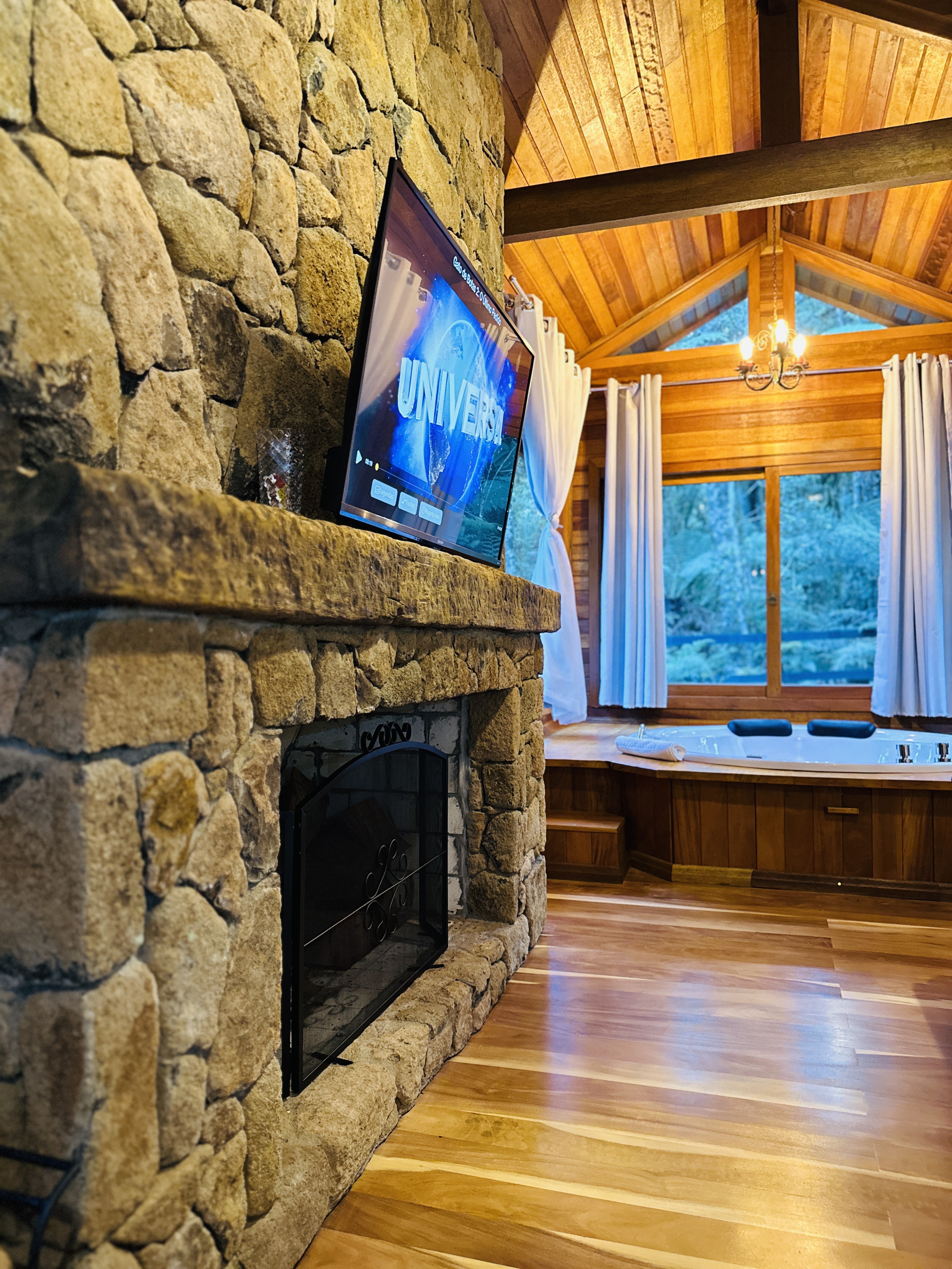 Lindo chalet in the middle of the forest