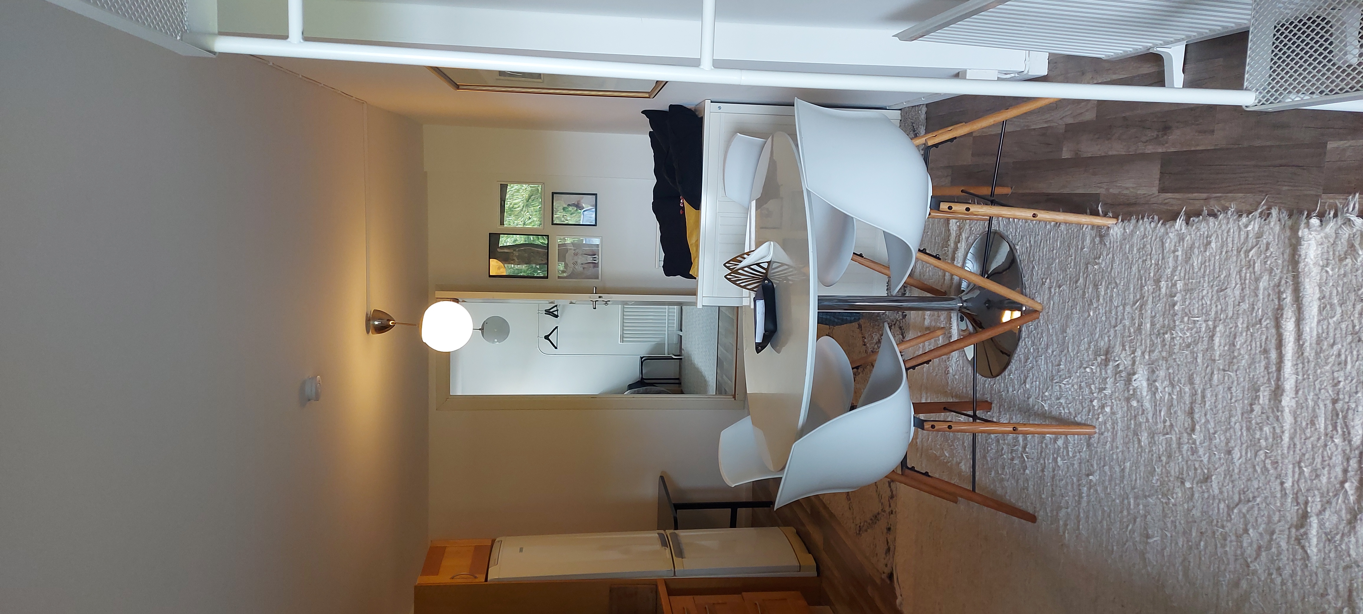 Beachfront apartment with proximity to most things