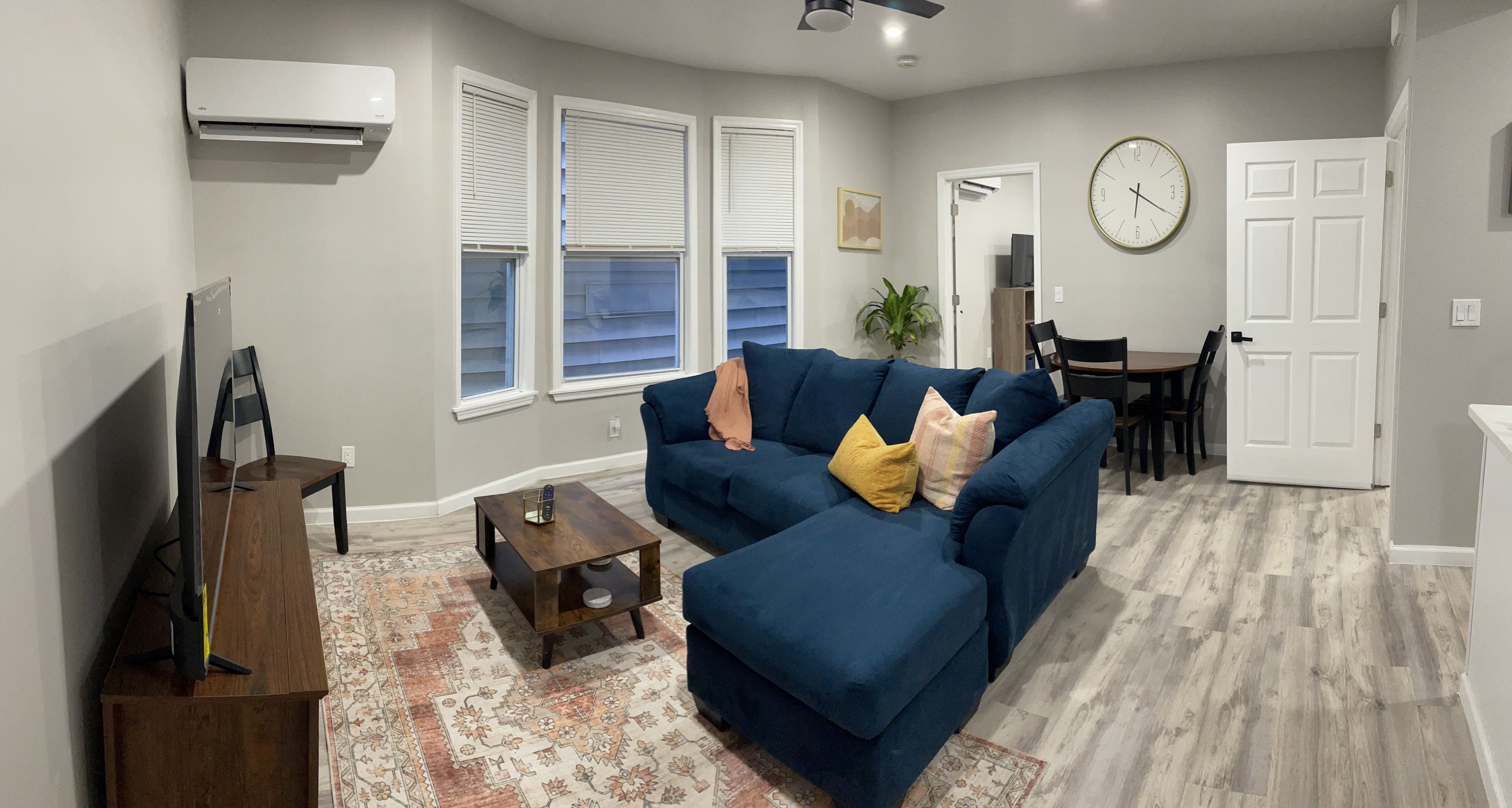 Spacious Home Away from Home! in TWELFTH WARD, Albany