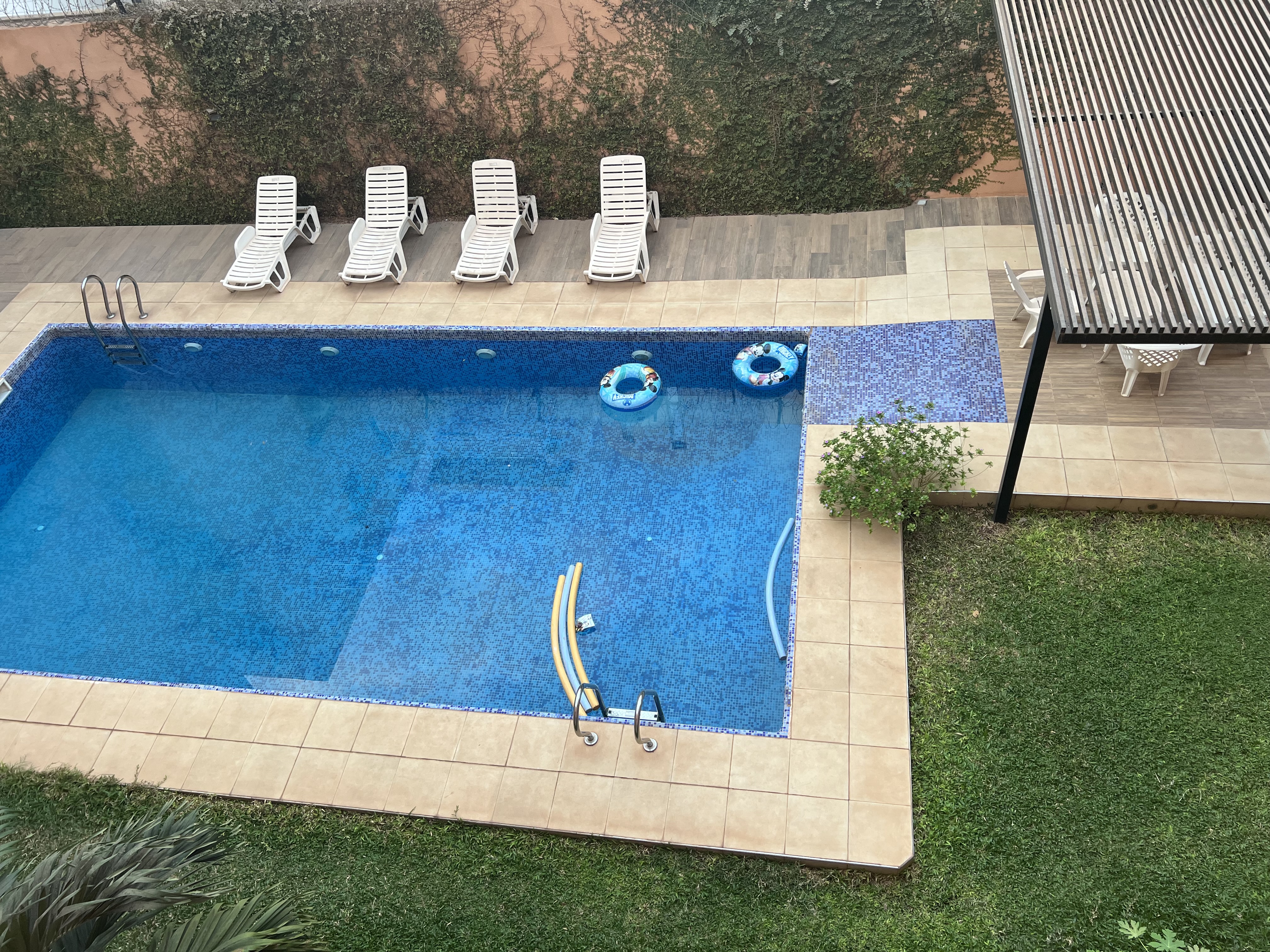 Furnished 3room Apartment Pool-R2