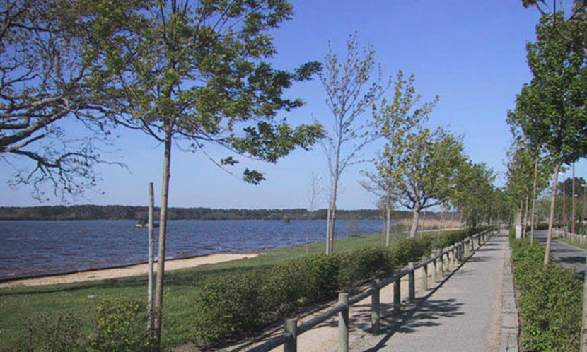 Studio of  21 m² 800 m from the lake