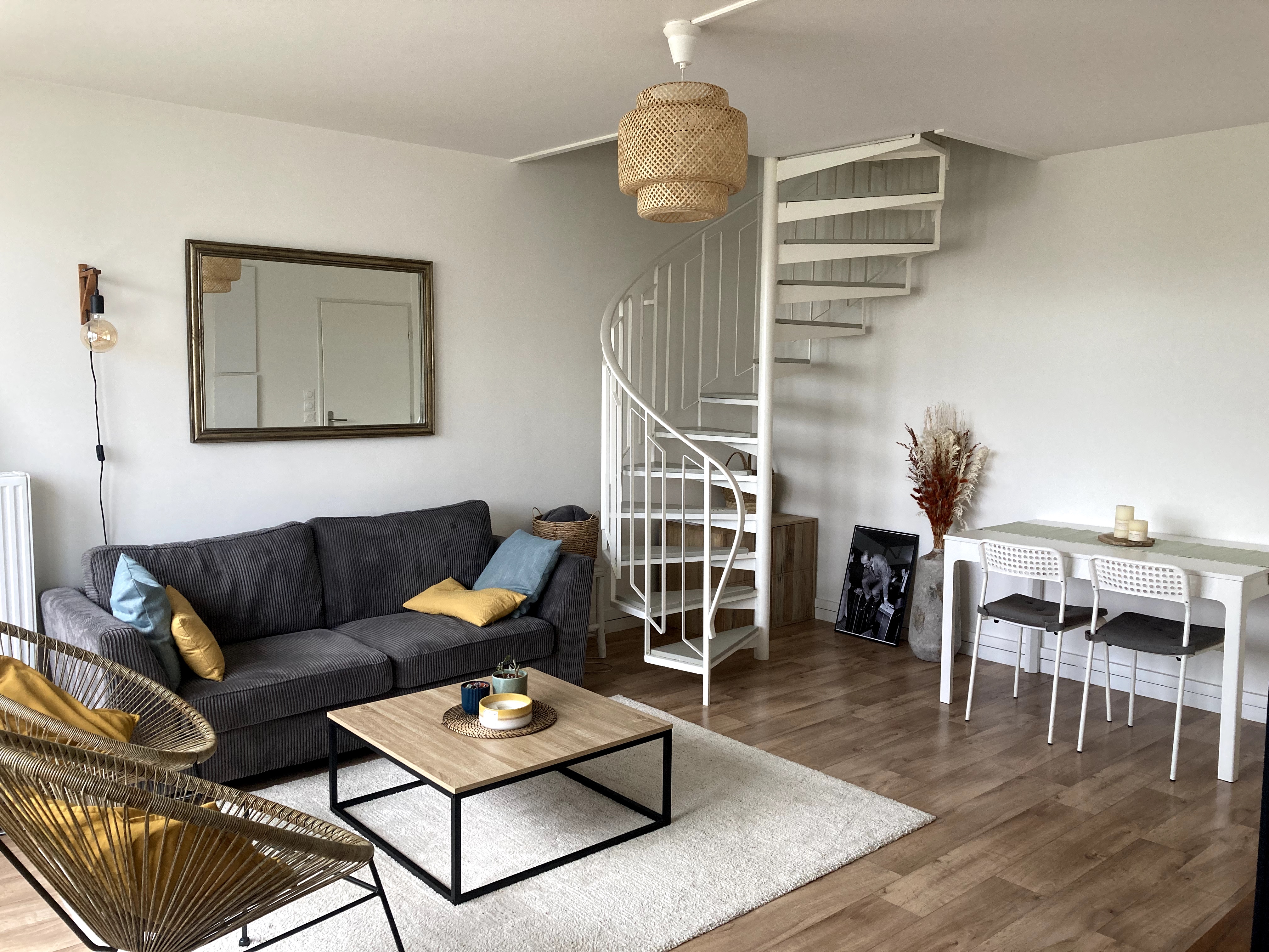 Apartment Duplex near metro/stadiums