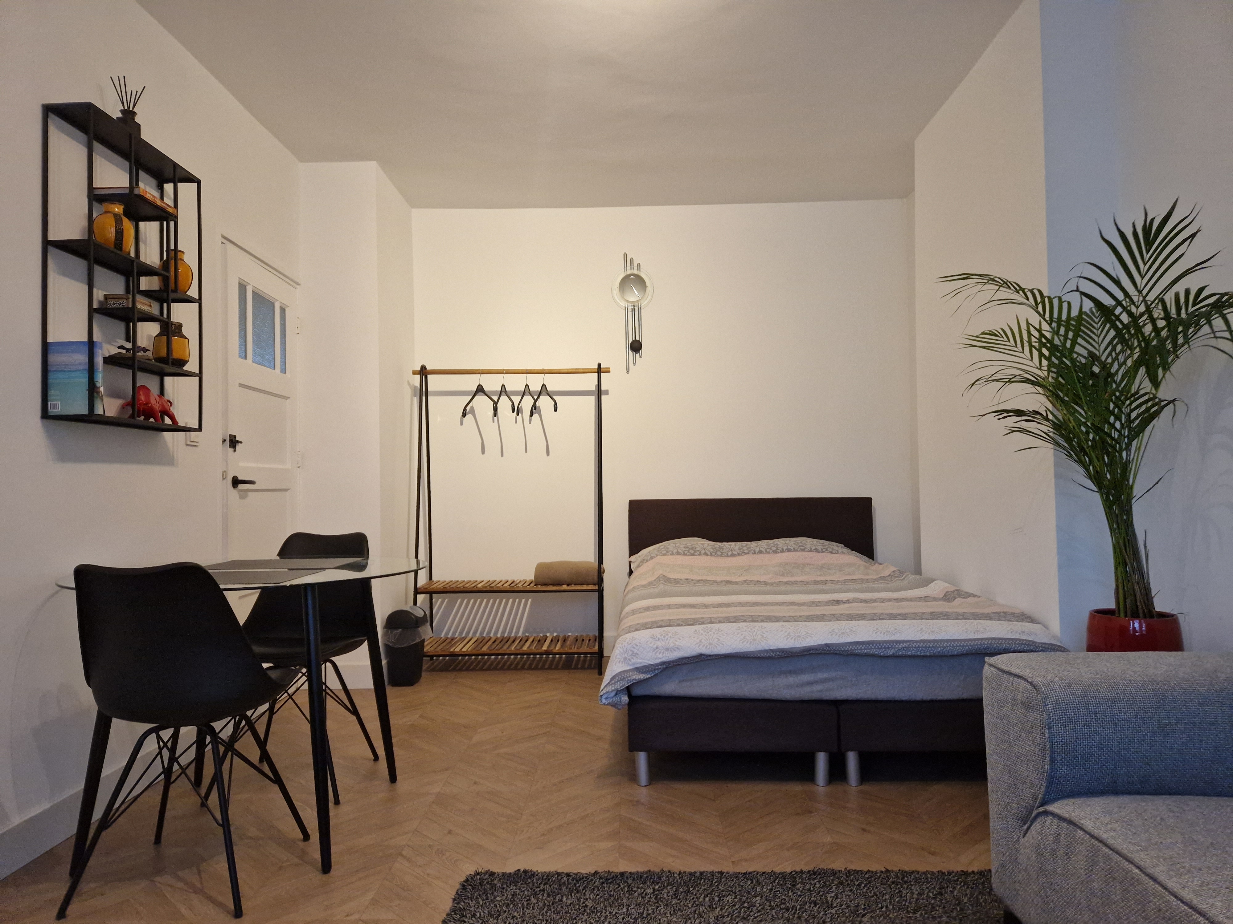 Studio-like spacious room in city center Rotterdam — Rotterdam stay