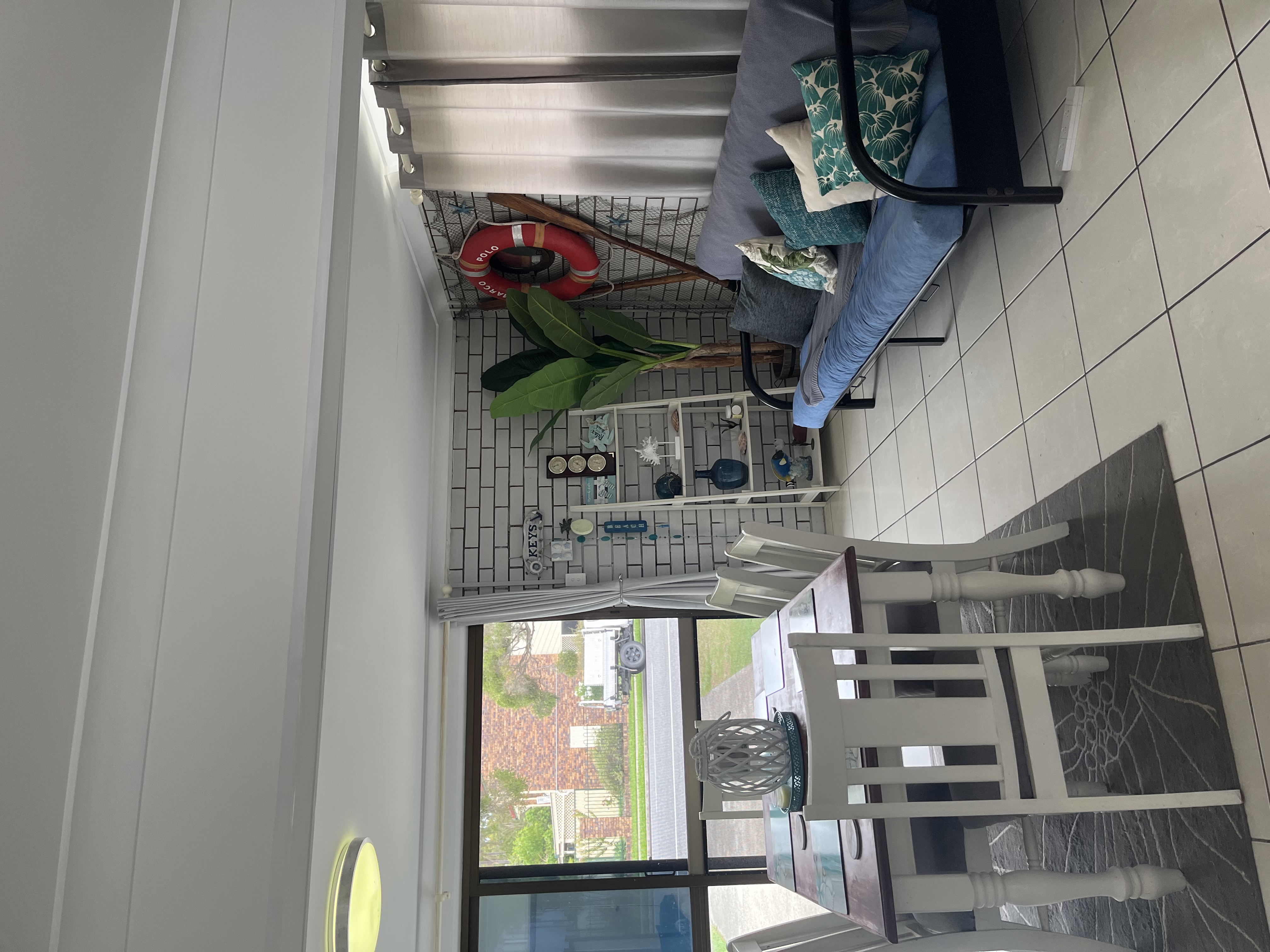 Bribie whalecome house