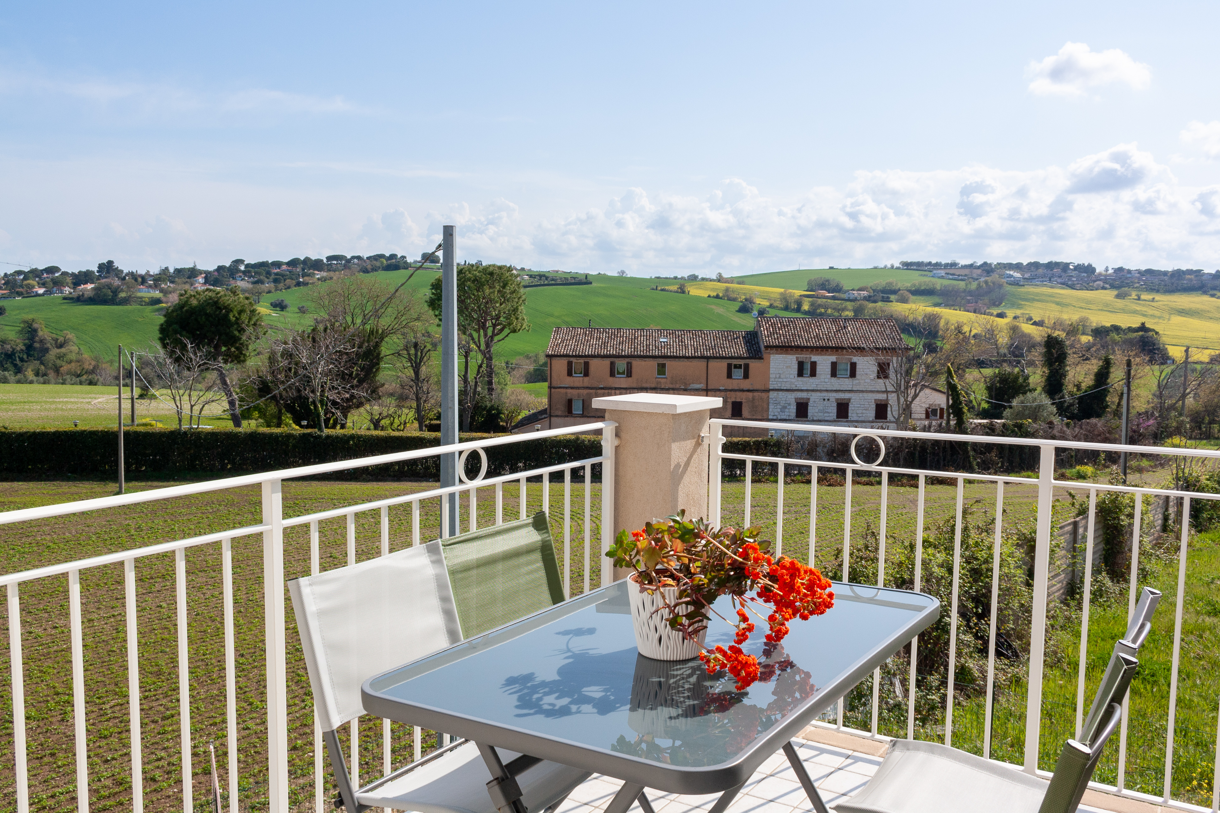 New and refined, with sea view