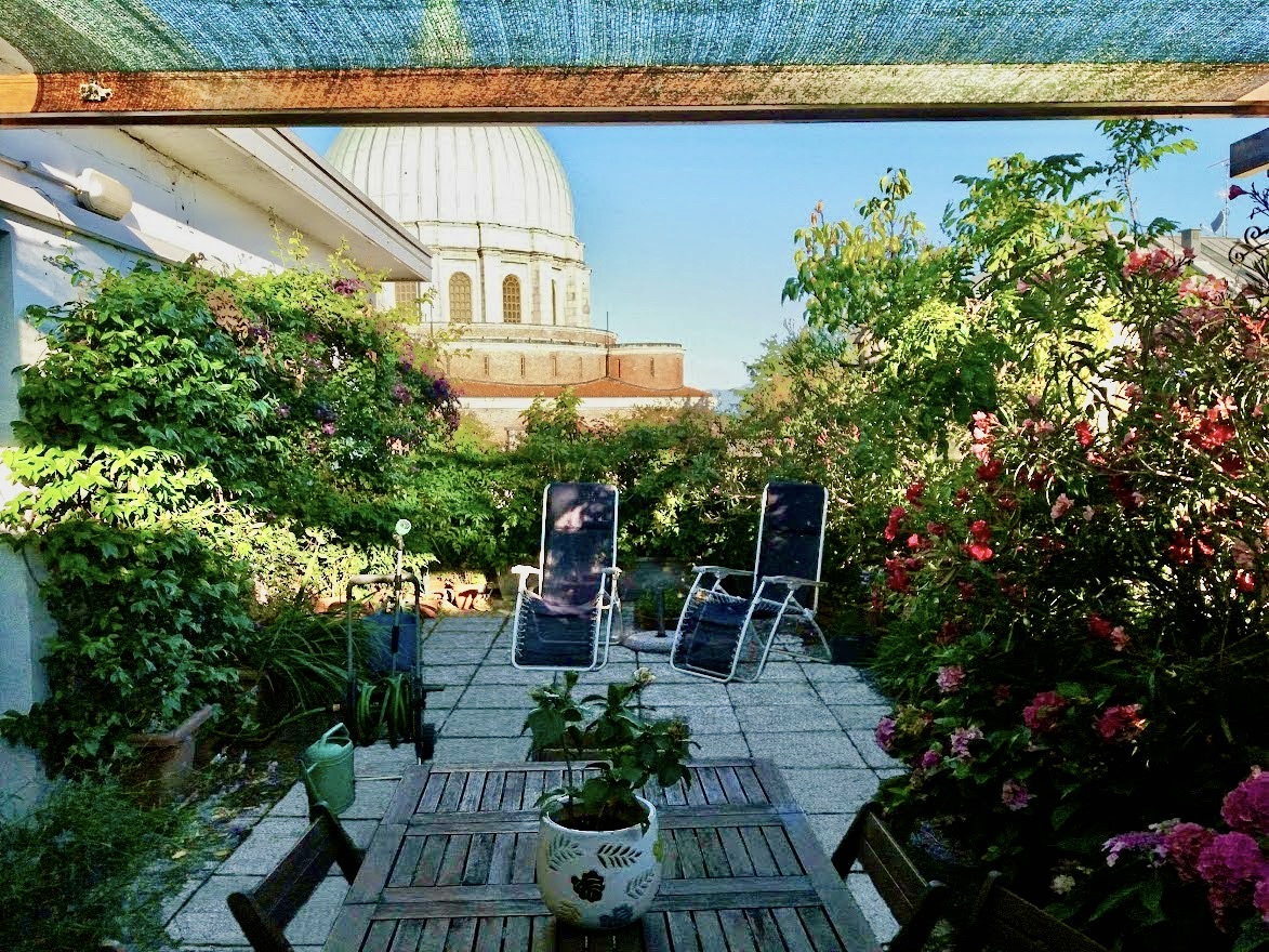 Flowered Terrace Penthouse