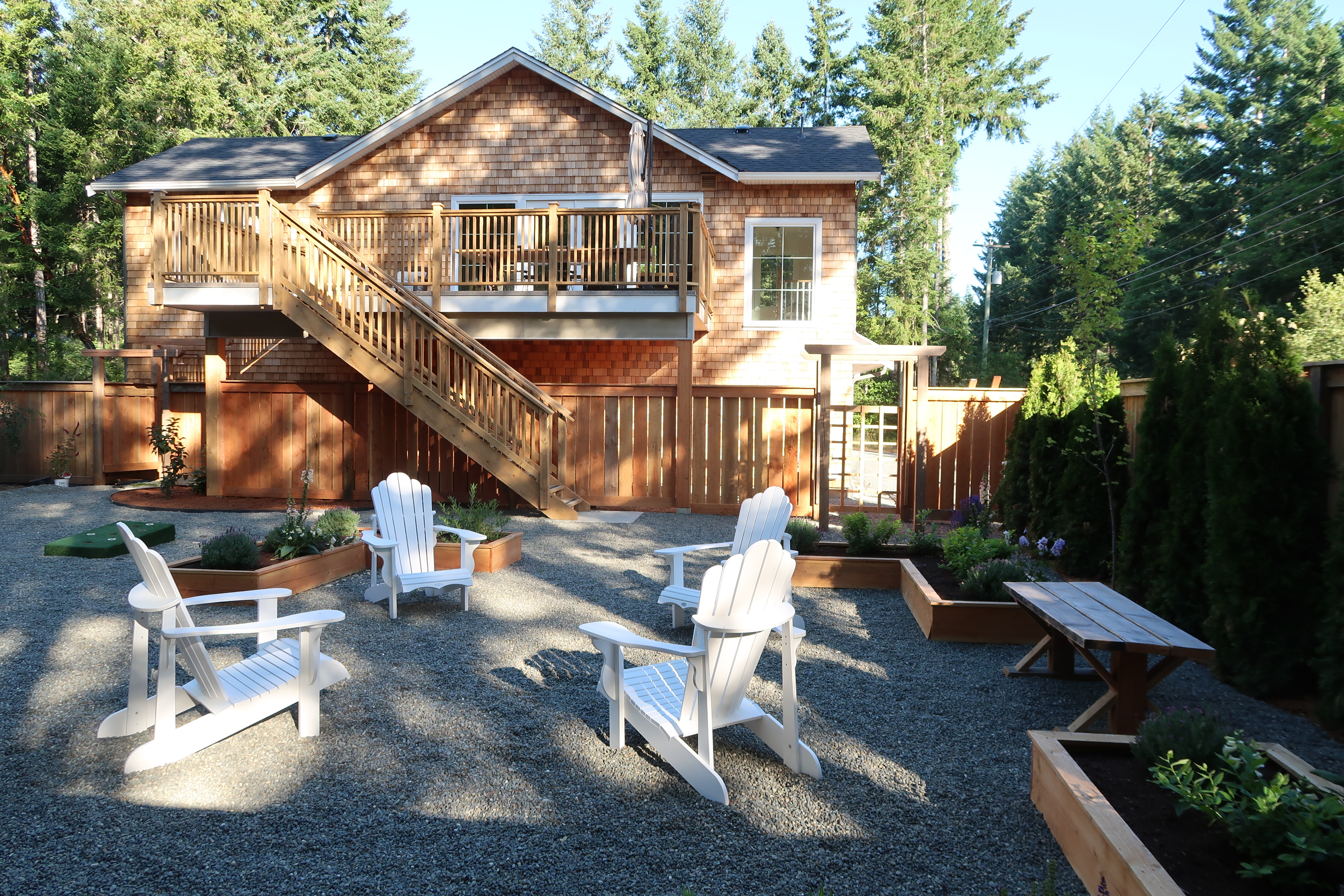Seal Bay Cedar Guesthouse