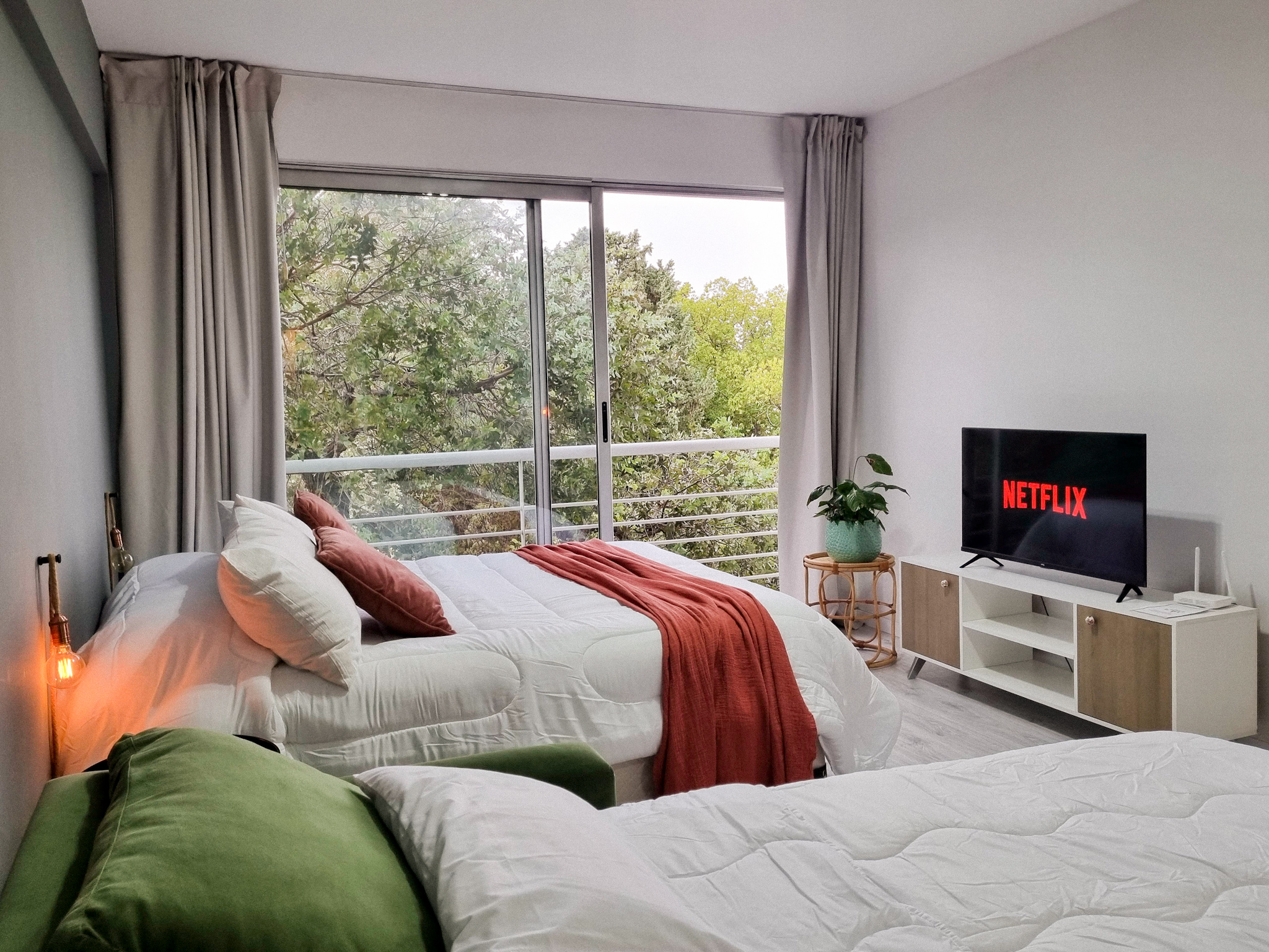 Functional apartment, ideal shopping /gastronomy