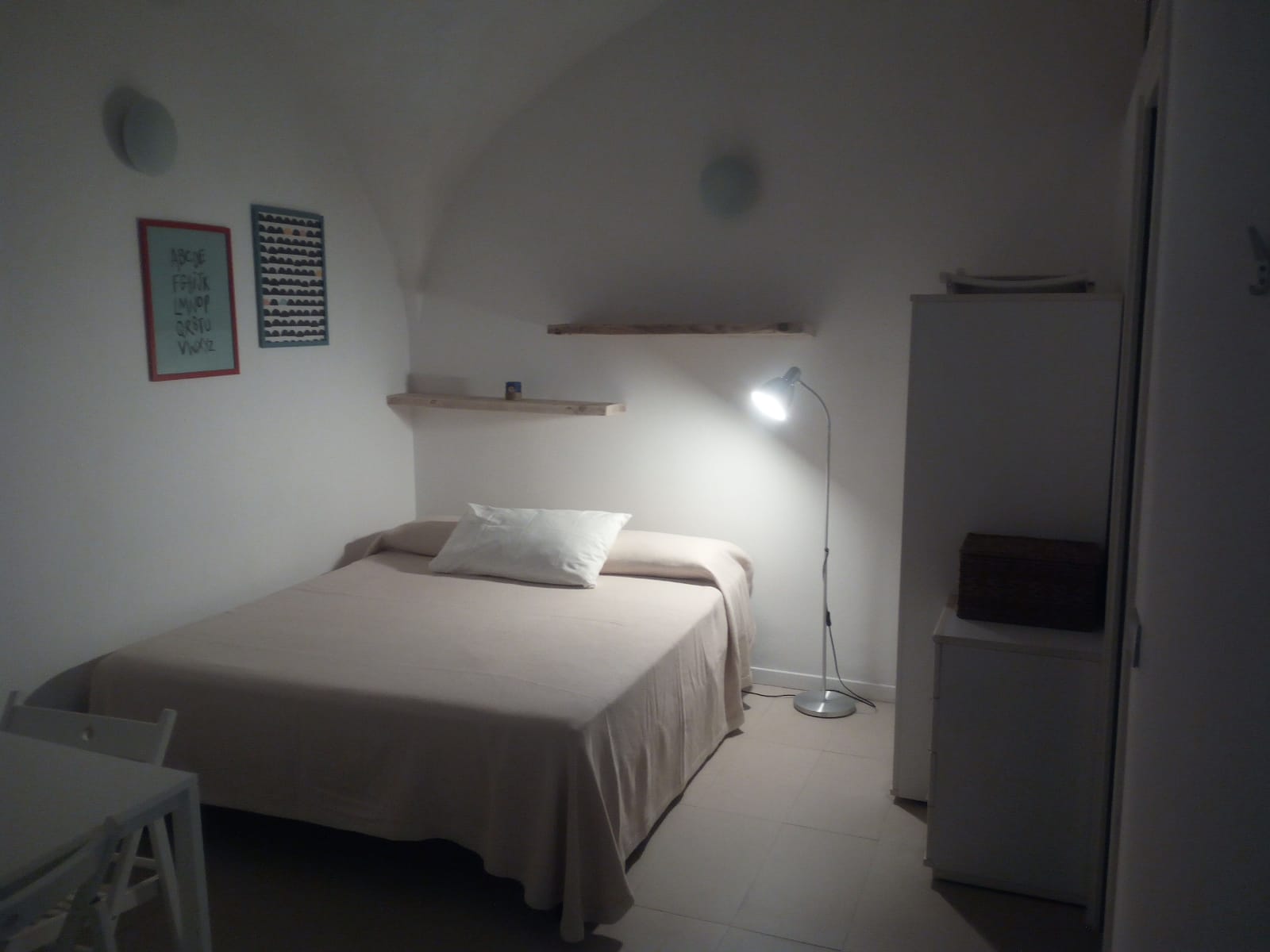 Modern studio 50 m from the sea