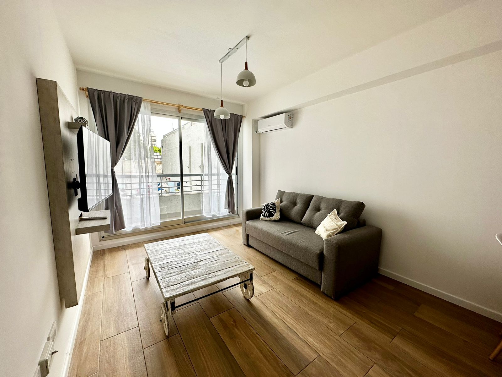 Departamento Moderno A Estrenar Piscina y Gym in Constitucion, Buenos Aires
