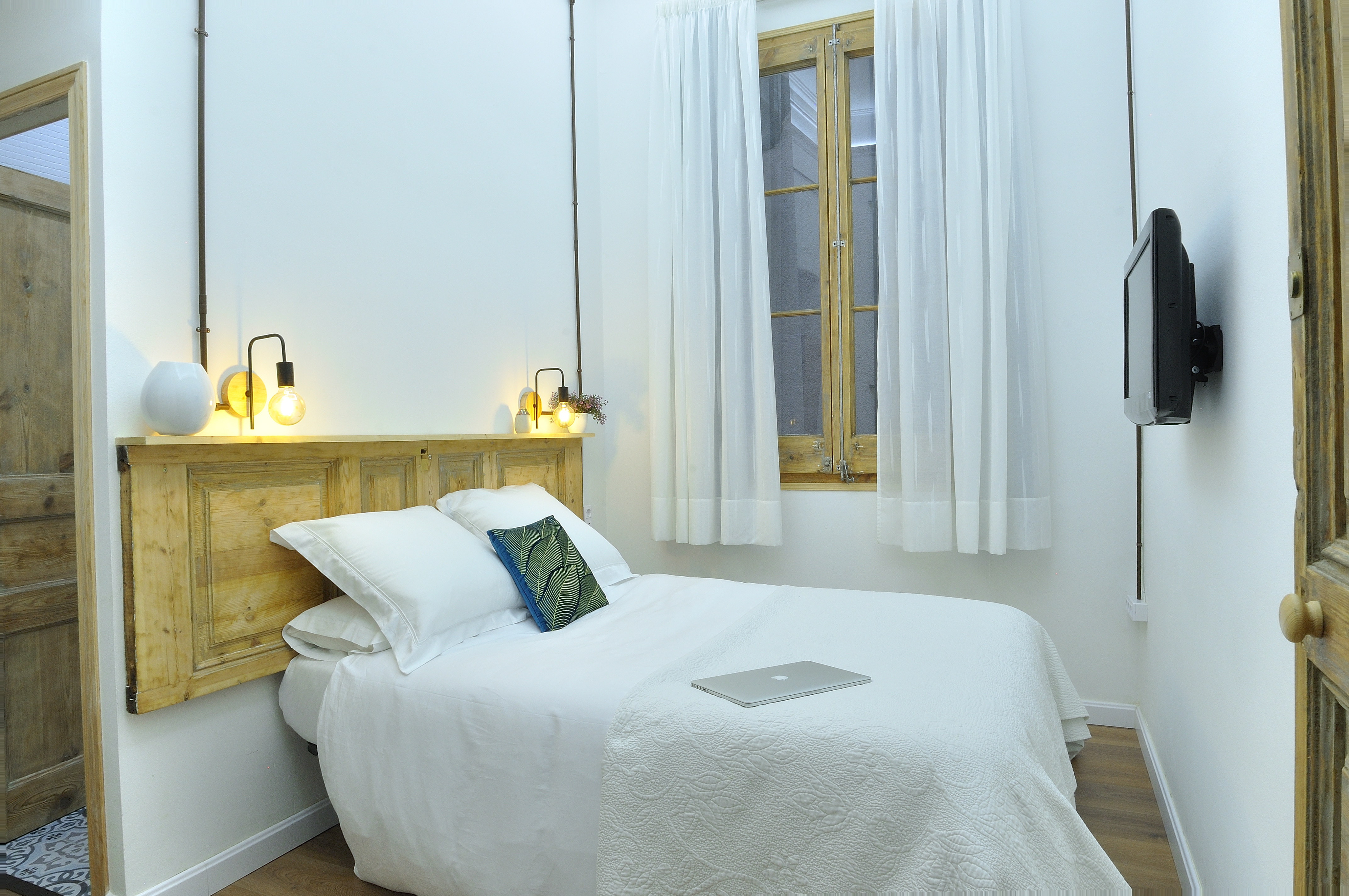 Double Room with Breakfast