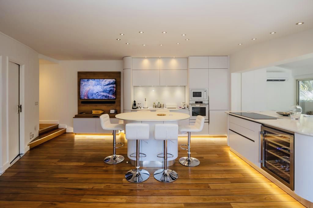 Luxury apartment 2 steps from the St Jean beach