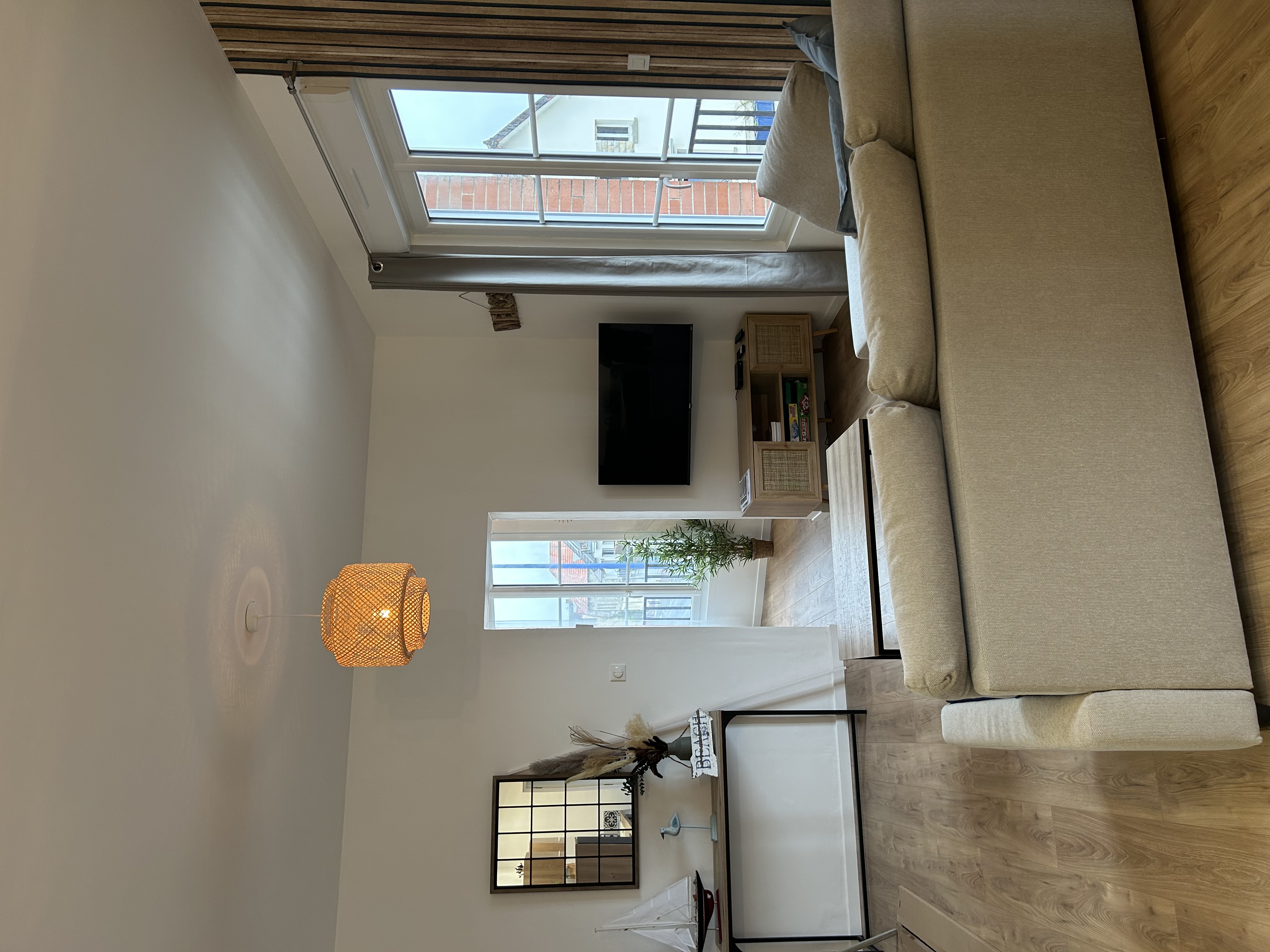 Pleasant flat 150m from the sea