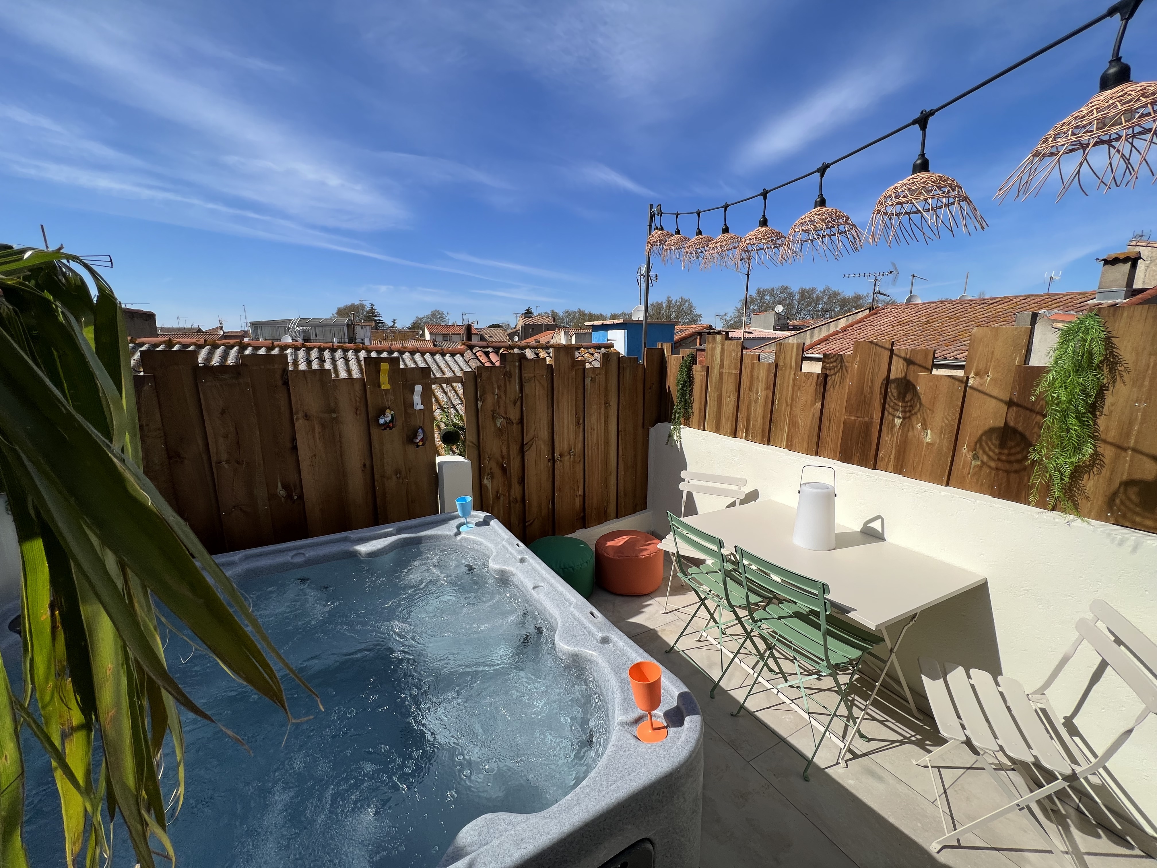 Maison La Tête in the clouds/jacuzzi/sauna