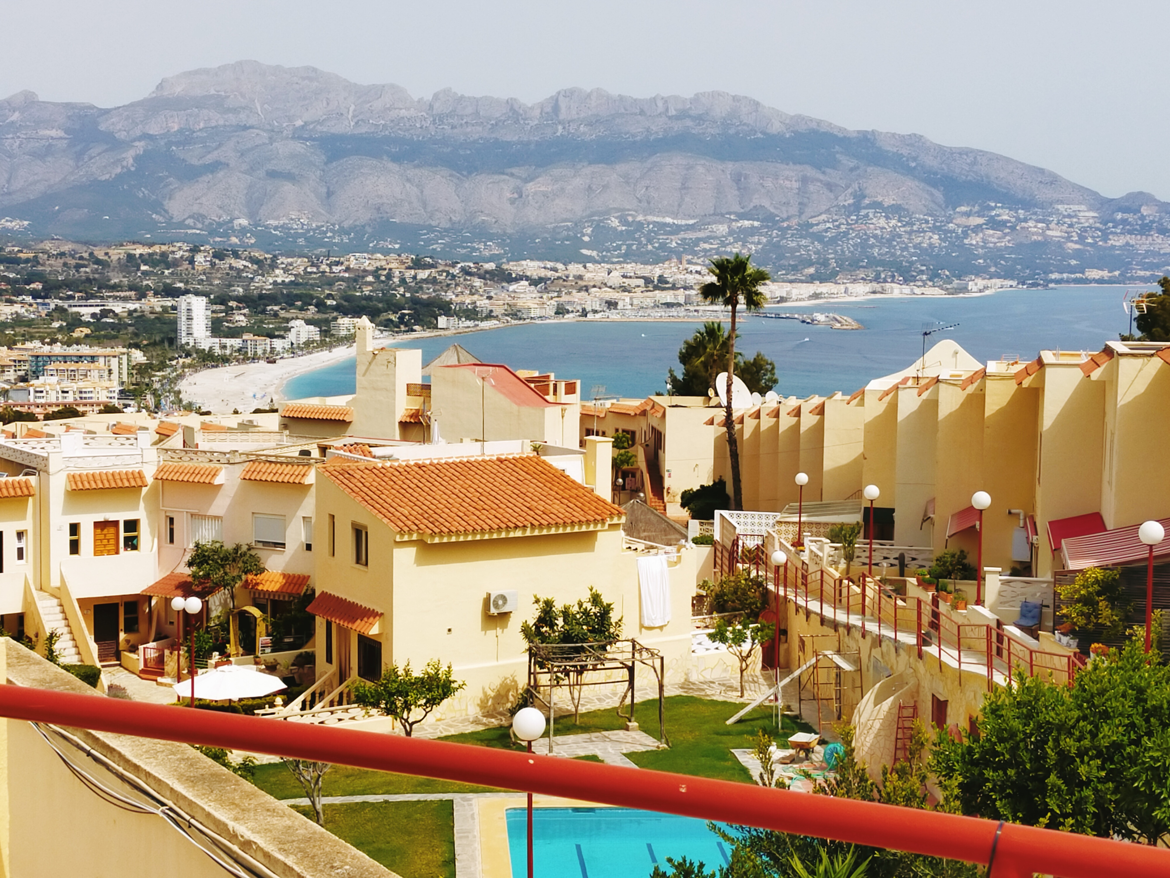 Albir 6 persons with beautiful view! Sea and sun