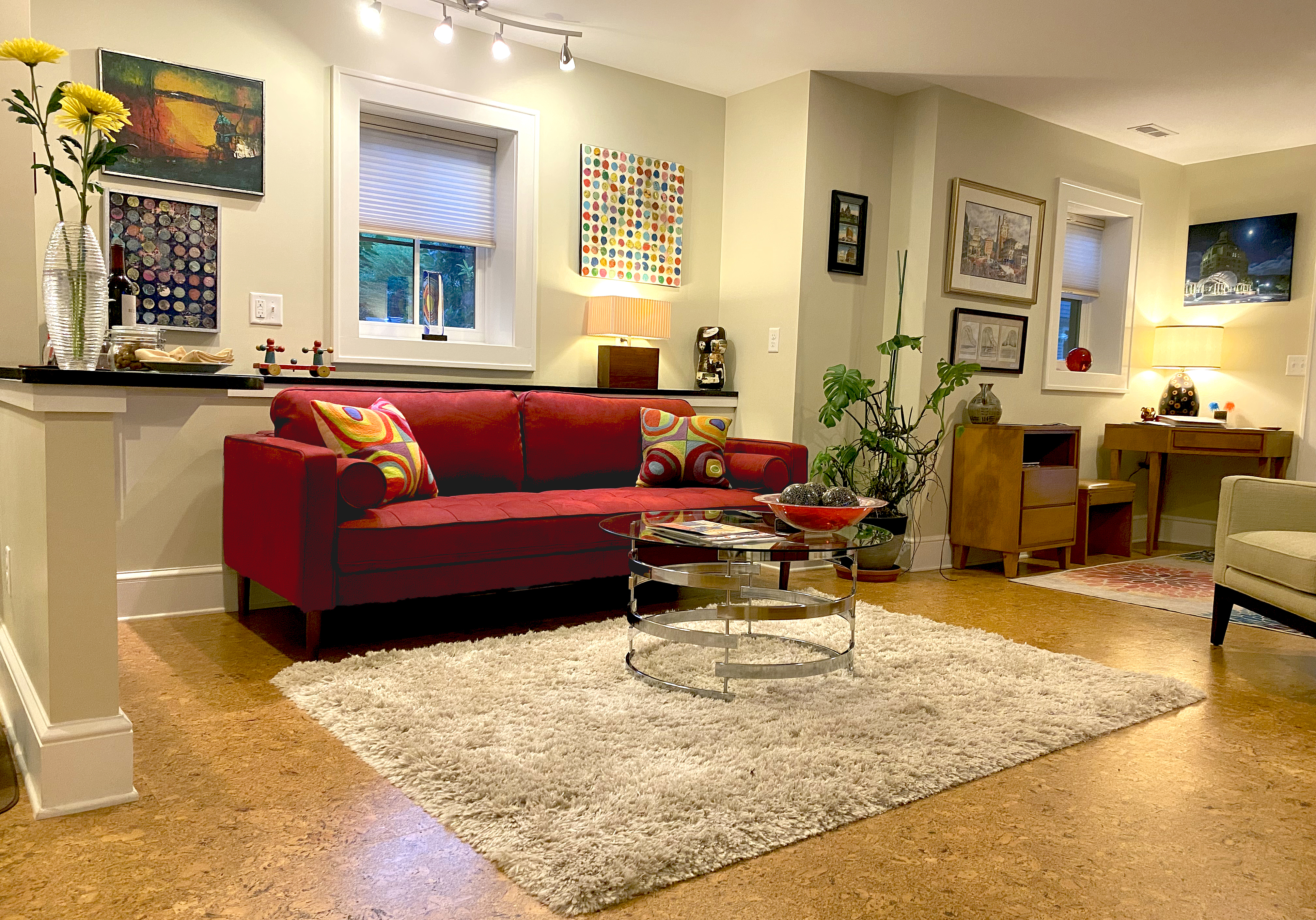 Two Block Walk from Apt to Downtown in 28801, Asheville
