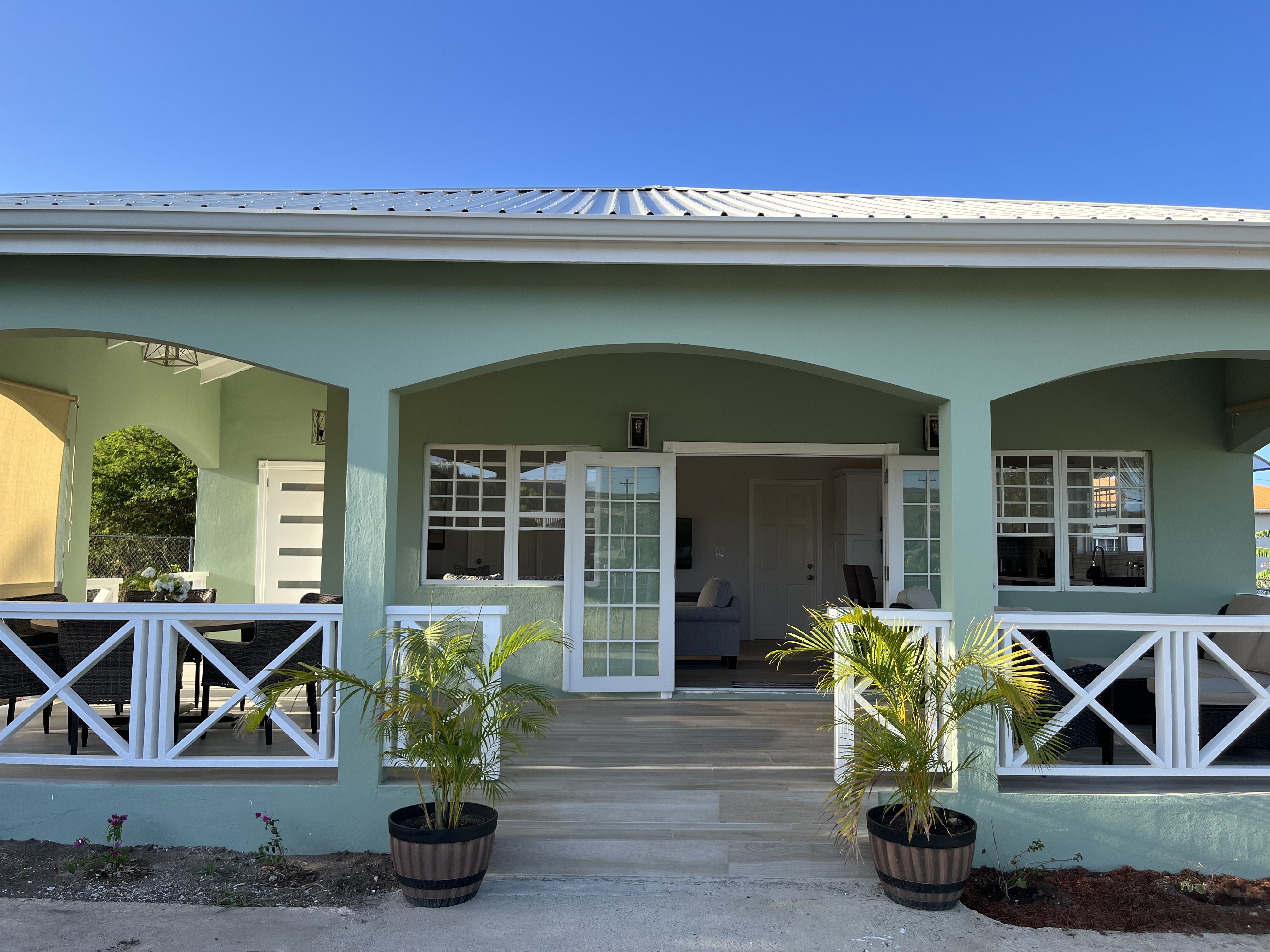 Mahogany Cottage