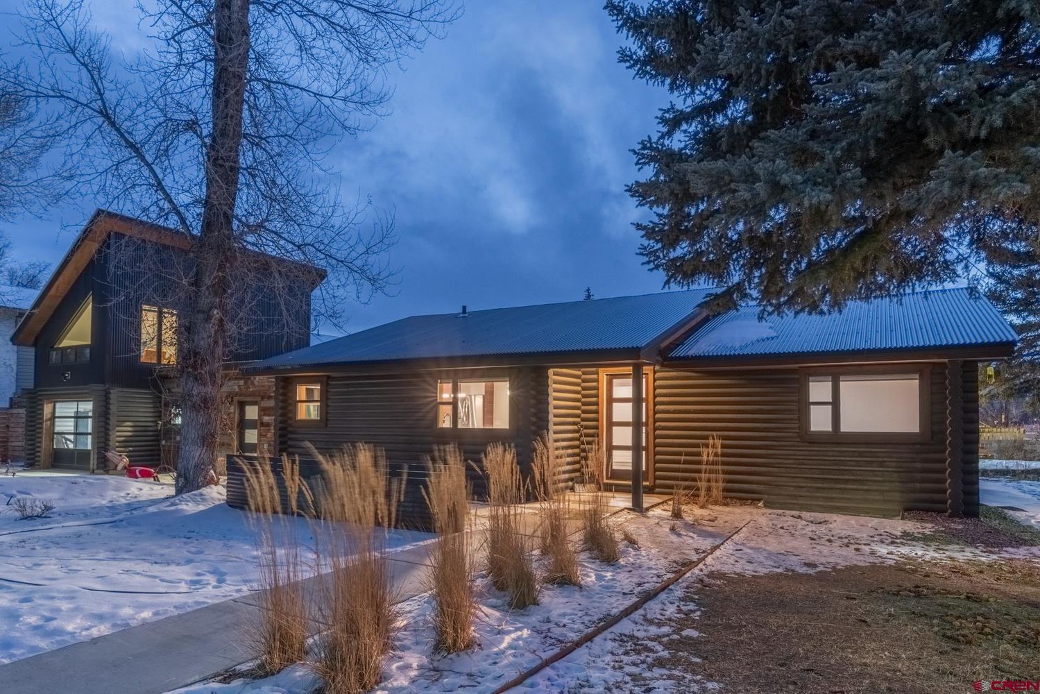 Mid Century Gem in Gunnison!