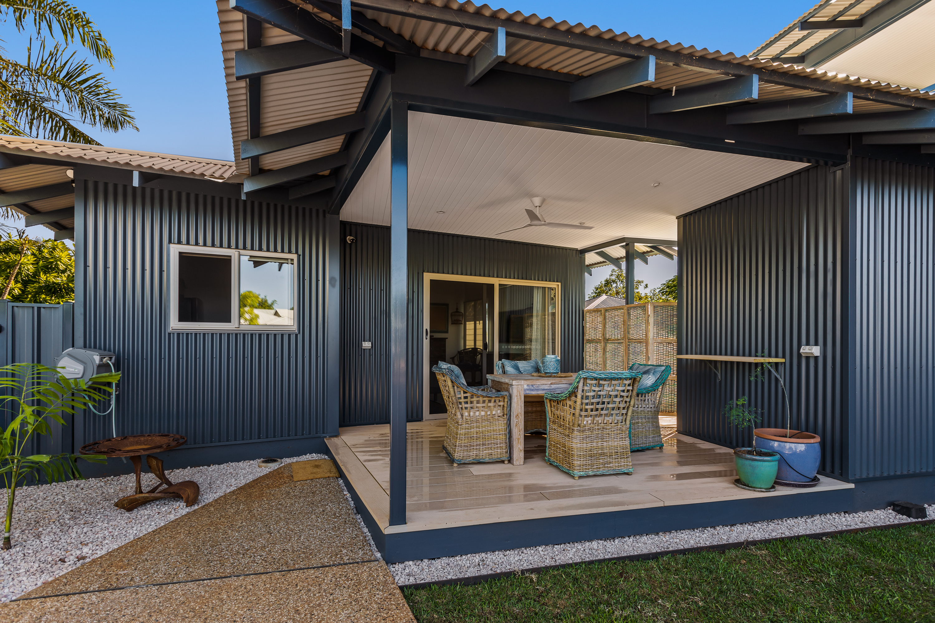 The Blue House Guest House, Cable Beach