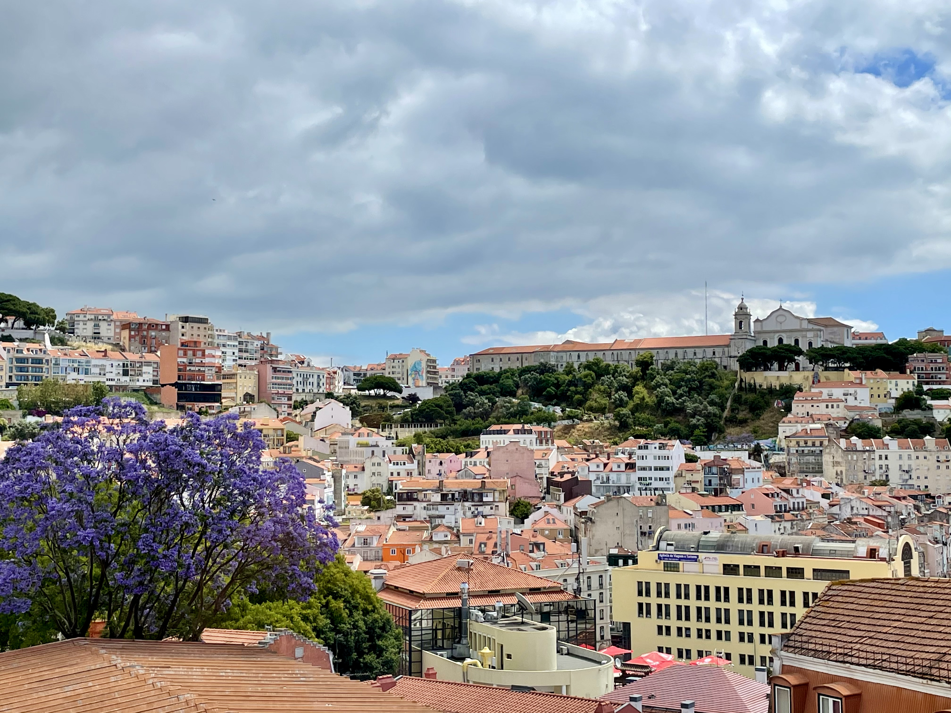 Castle View near Rossio + AC in Arroios, Lisbon