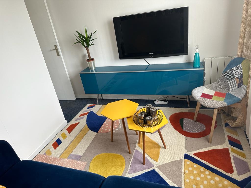 Very bright duplex house