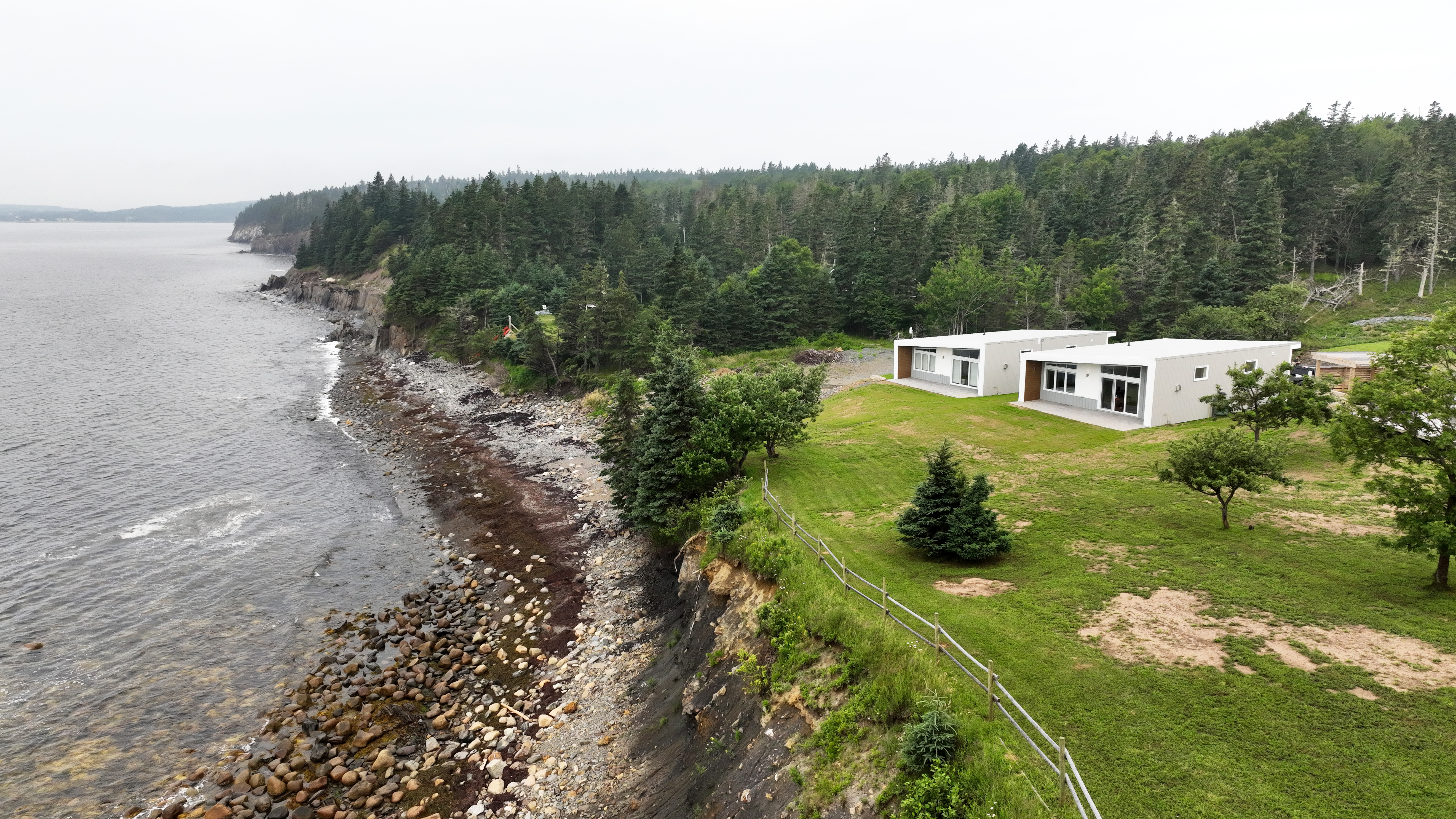 Luxury Oceanfront Cottage-Rose Bay, Lunenburg-#2/2