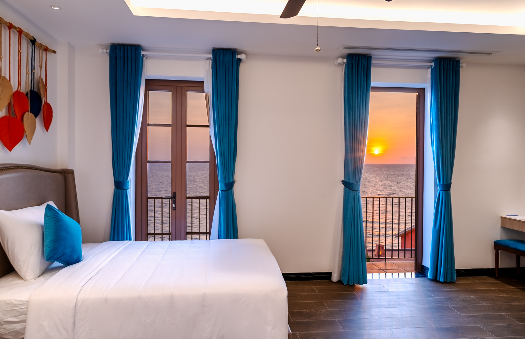King Ocean View - Free Hon Thom Cable Car Tickets