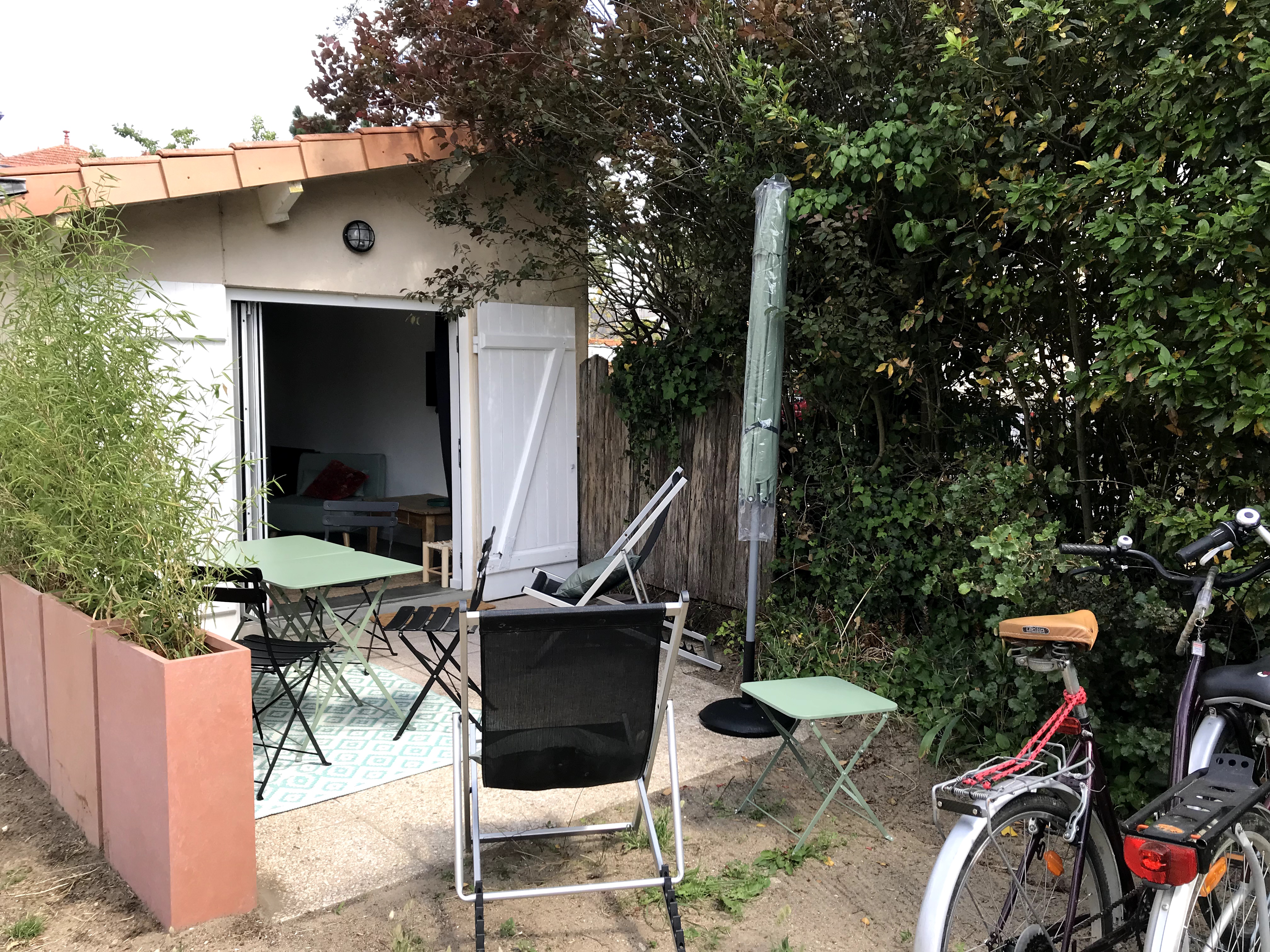 Le Petit Pavillon (all seasons 2 to 4 people)