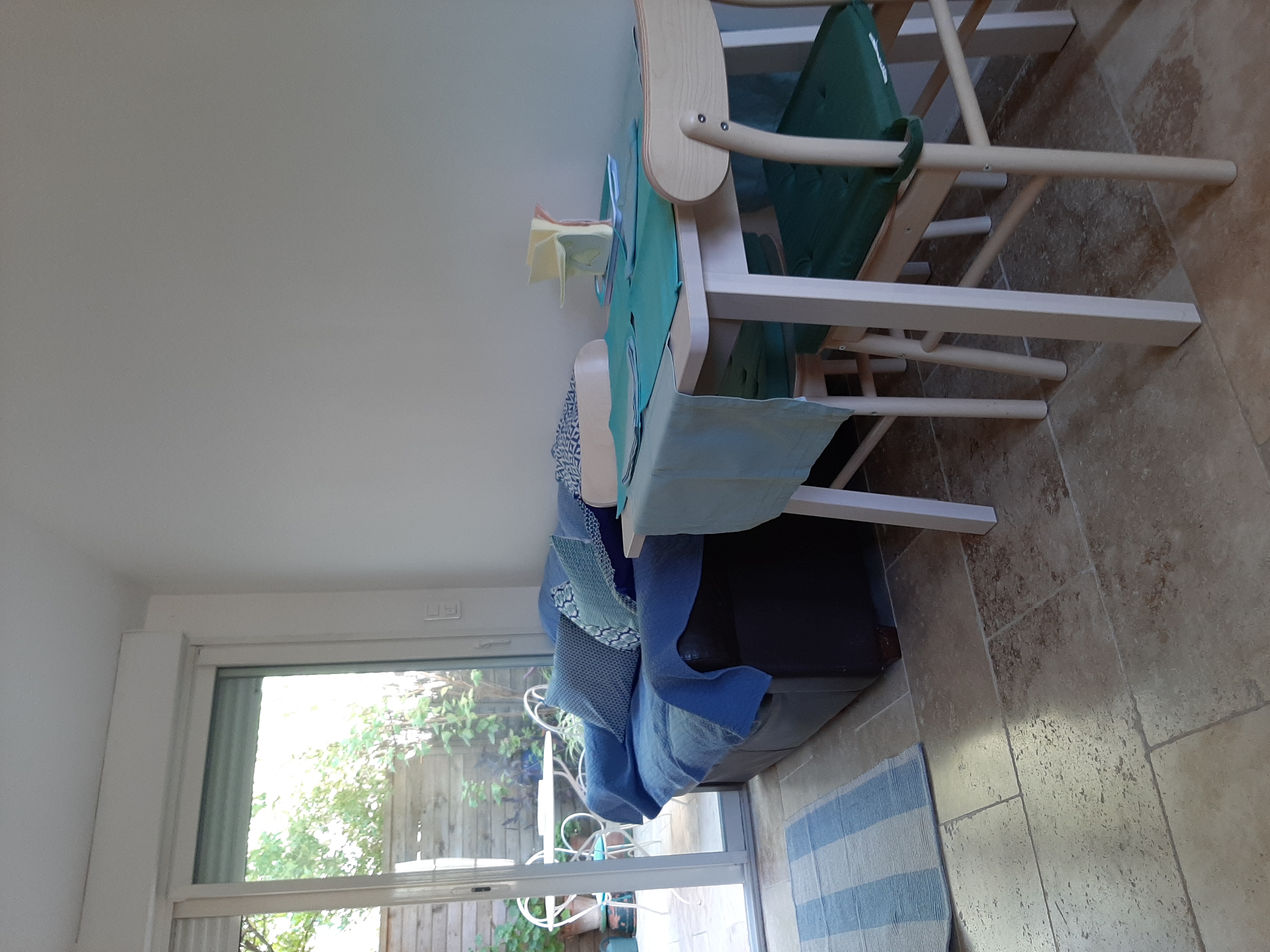 Nice city studio nestled in the quiet garden
