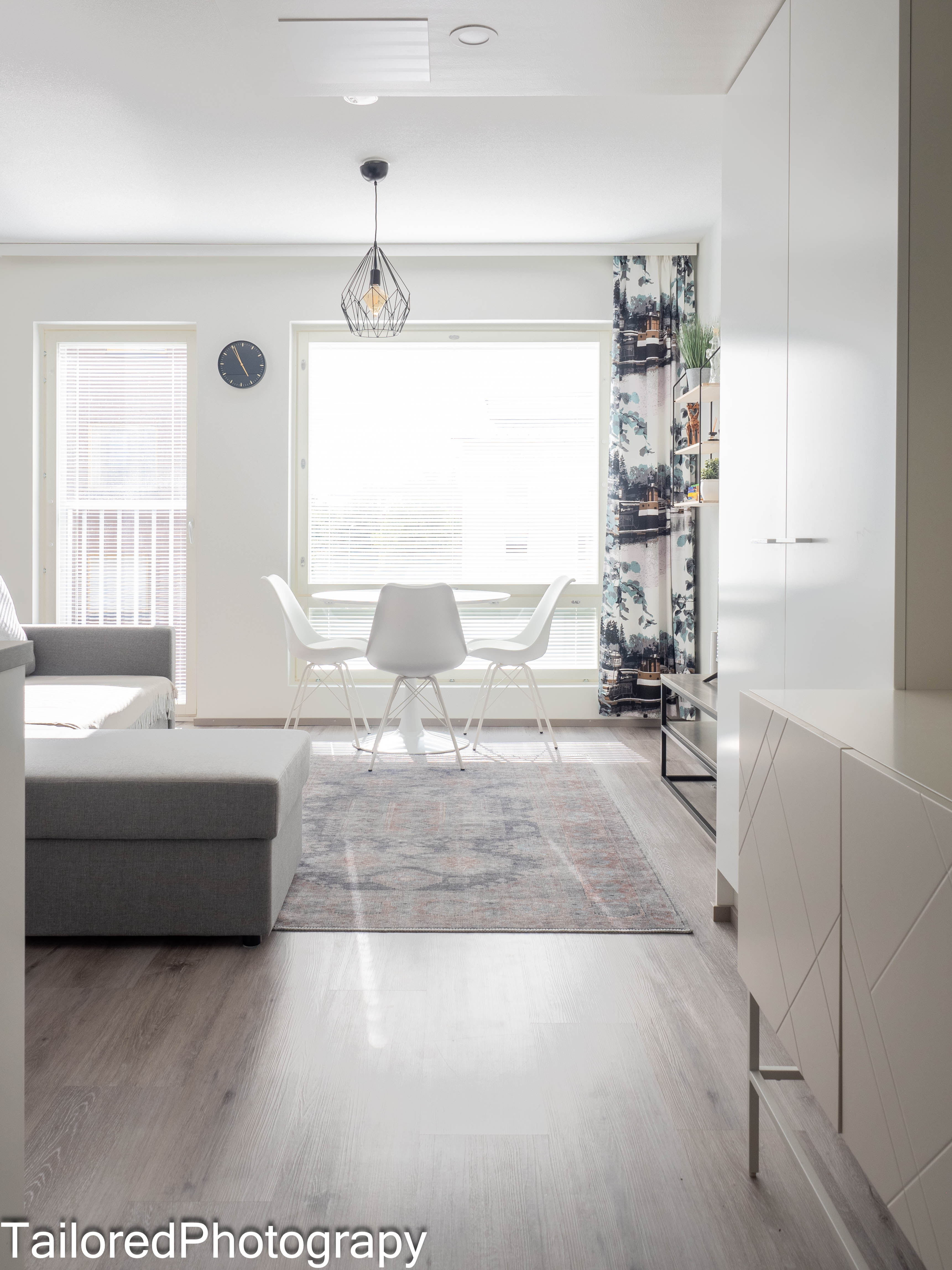 New apartment in the heart of downtown, Wifi, free stop.