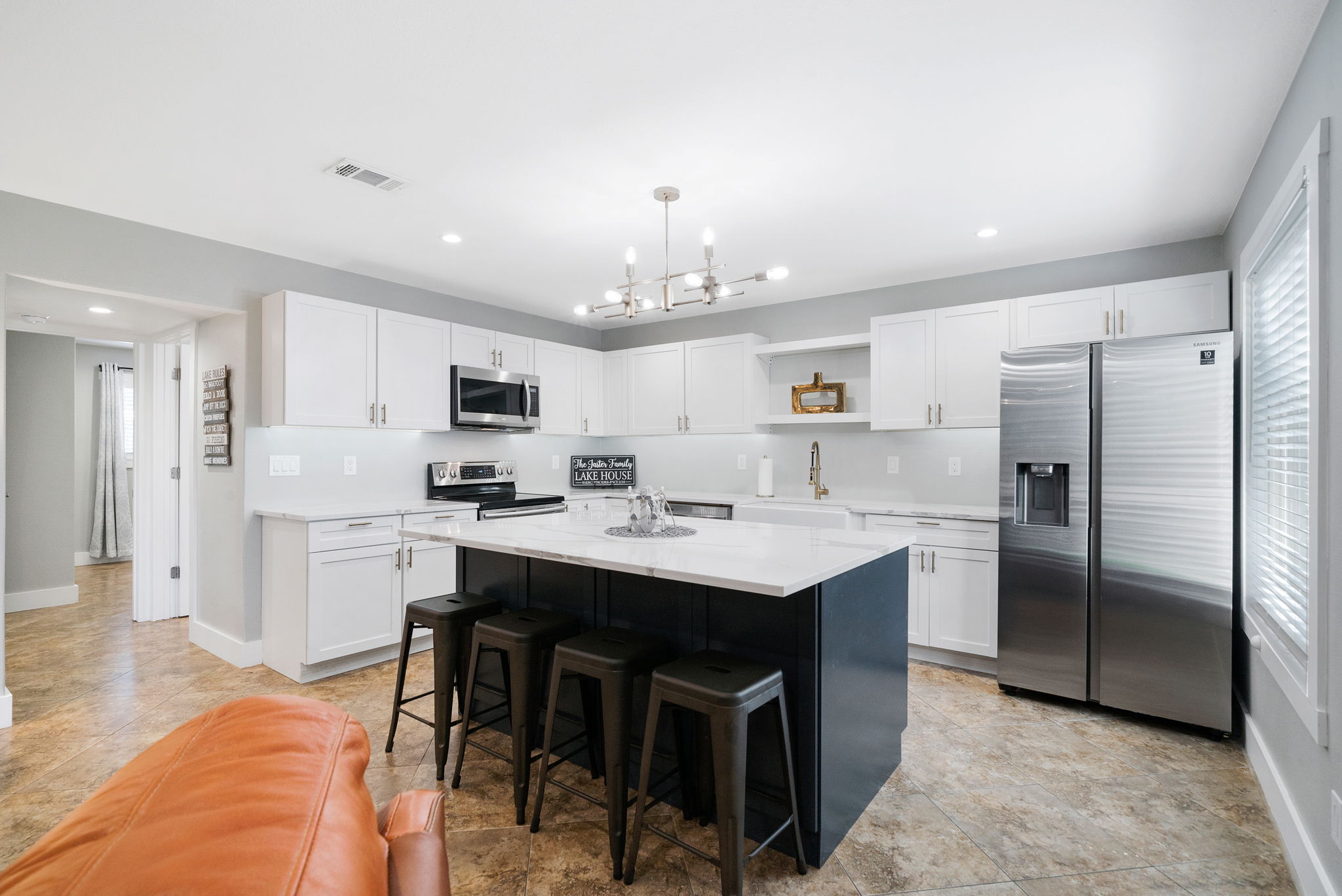 Kingsland Inn Family Unit |Lake Dock Access|Sleep6