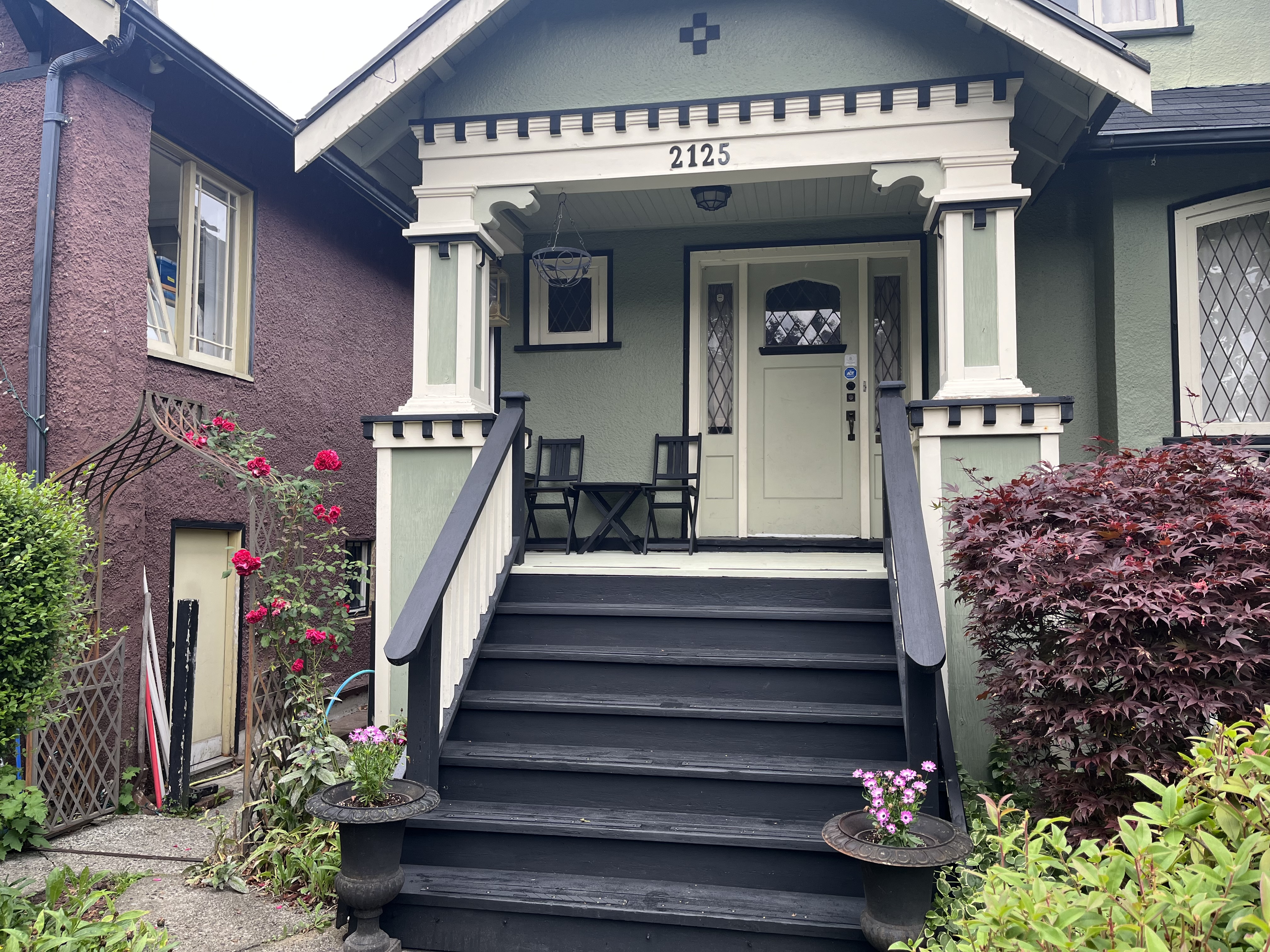 The Little Green House in Grandview-Woodlands